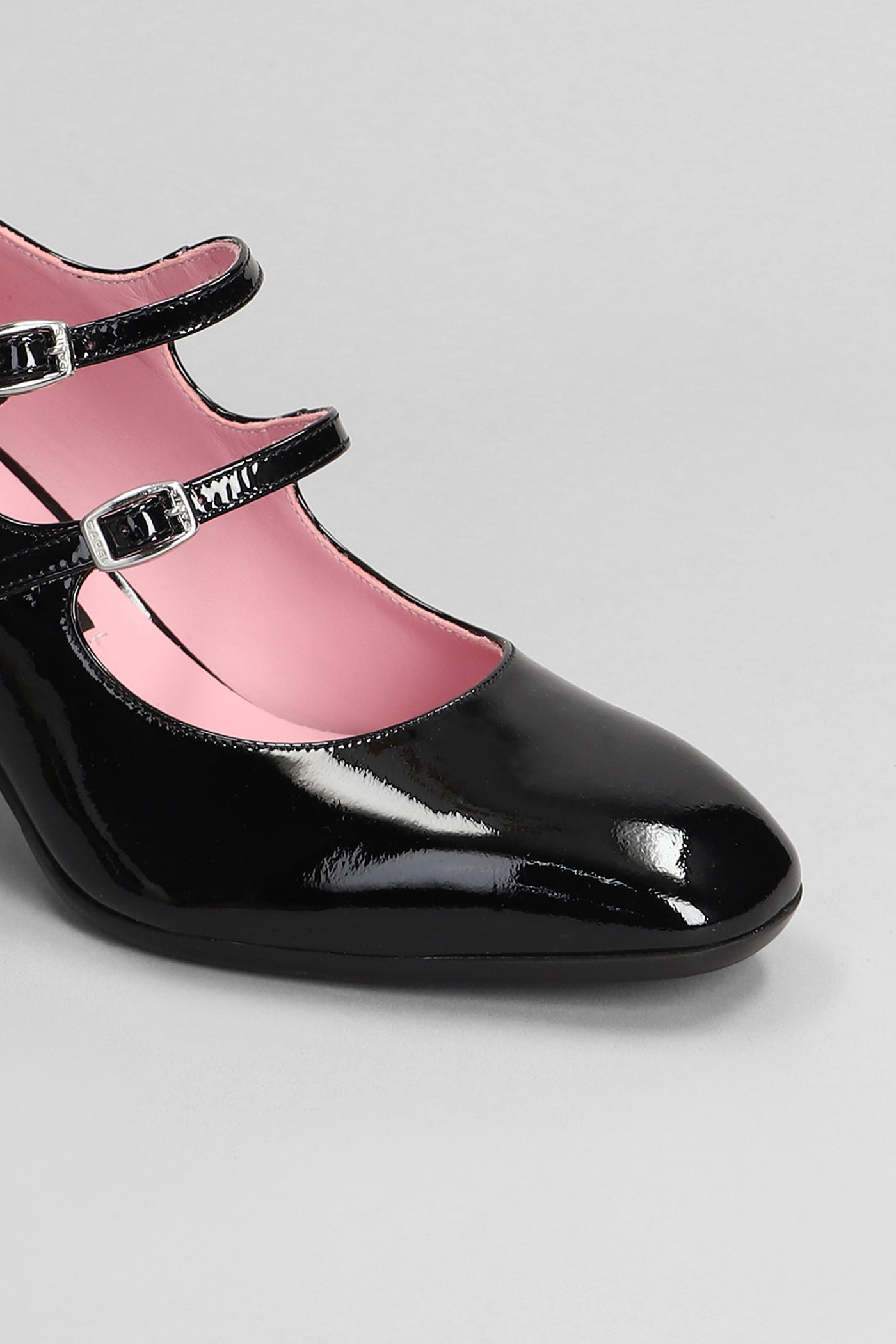 Shop Carel Alice Pumps In Black Patent Leather In Vernis Noir