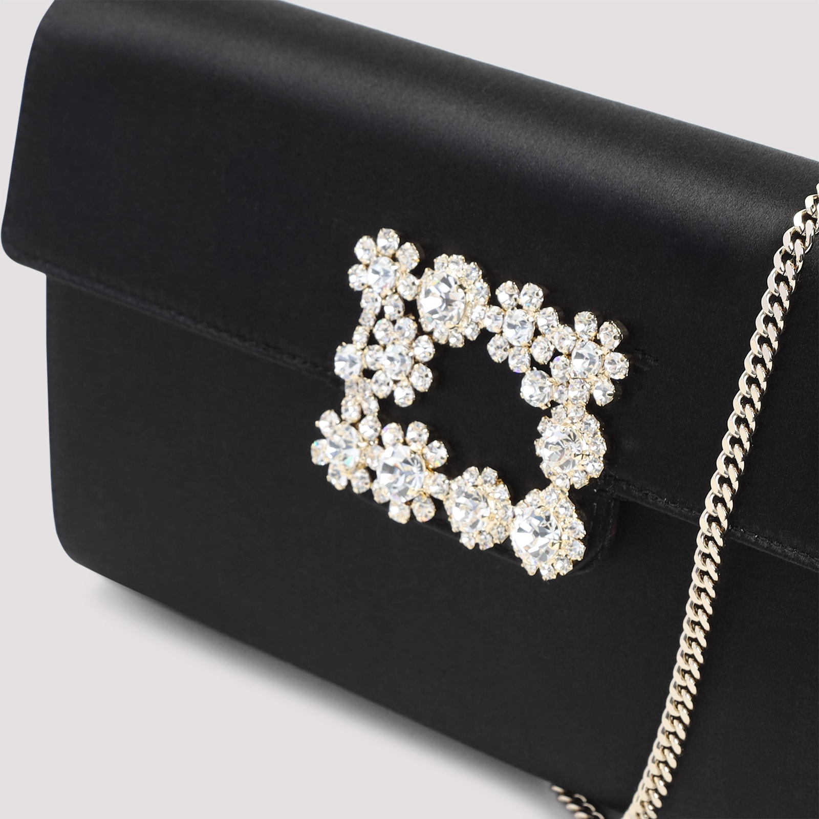 Roger Vivier Envelope Flap Flower Buckle Handbag In Black