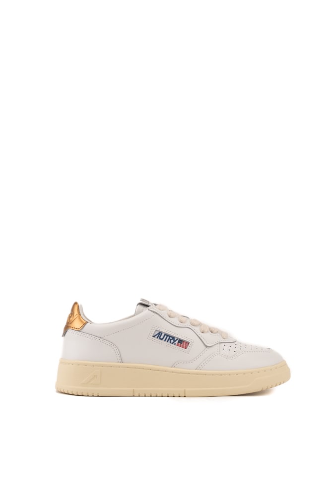 Shop Autry Medialist Low Sneakers In White/bronze Leather