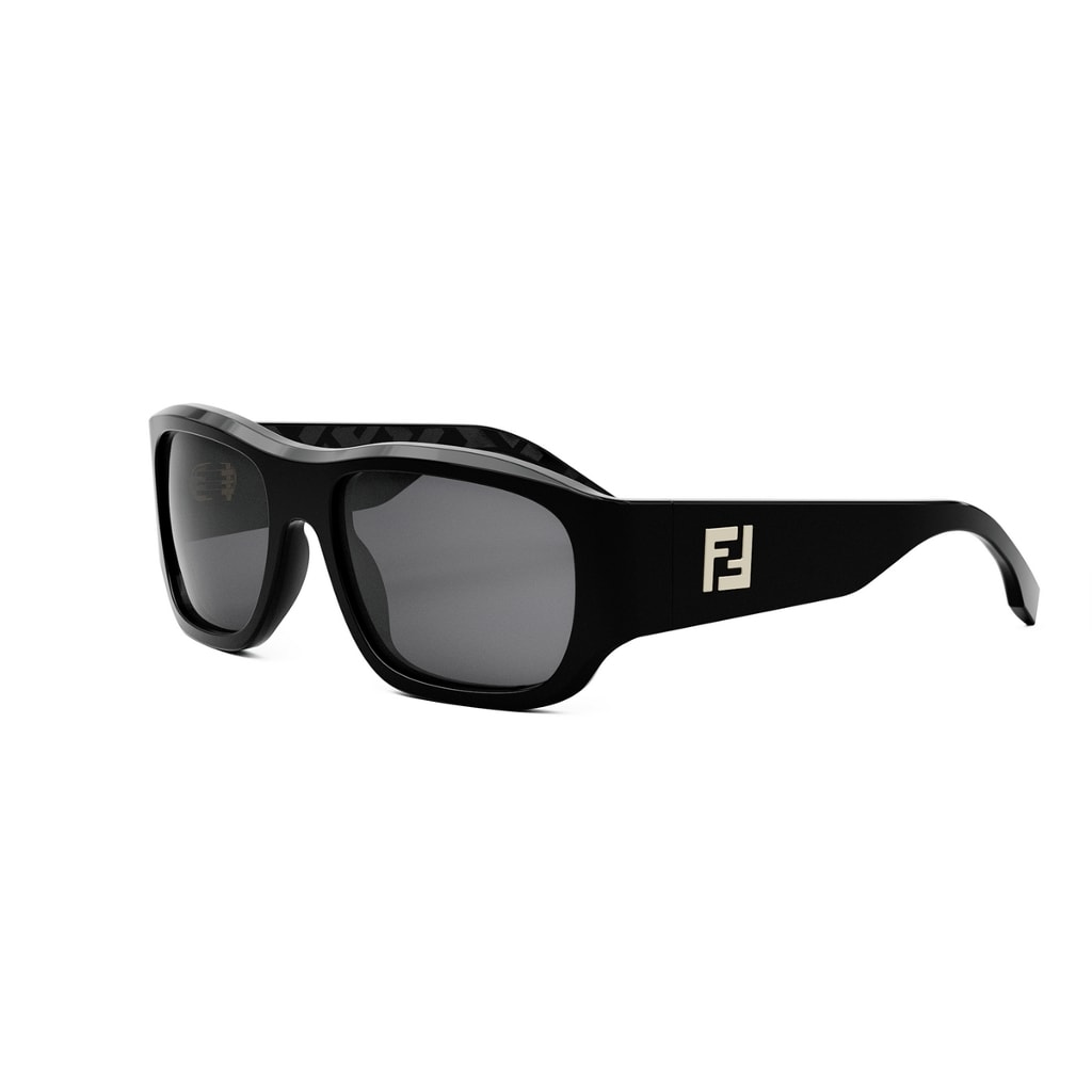 Shop Fendi Fe401117i 01a Sunglasses