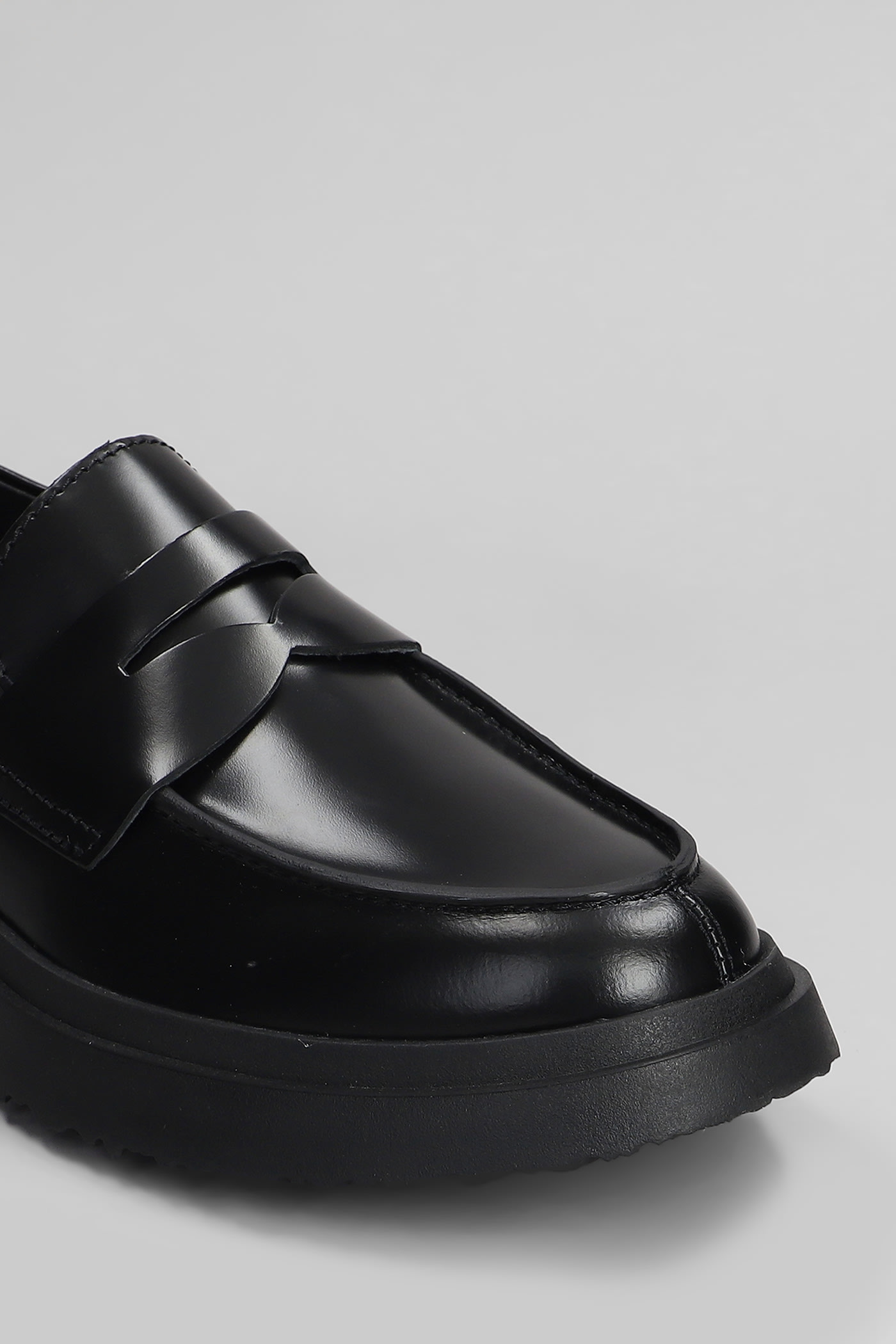 Camper Walden Loafers In Black Leather In Black