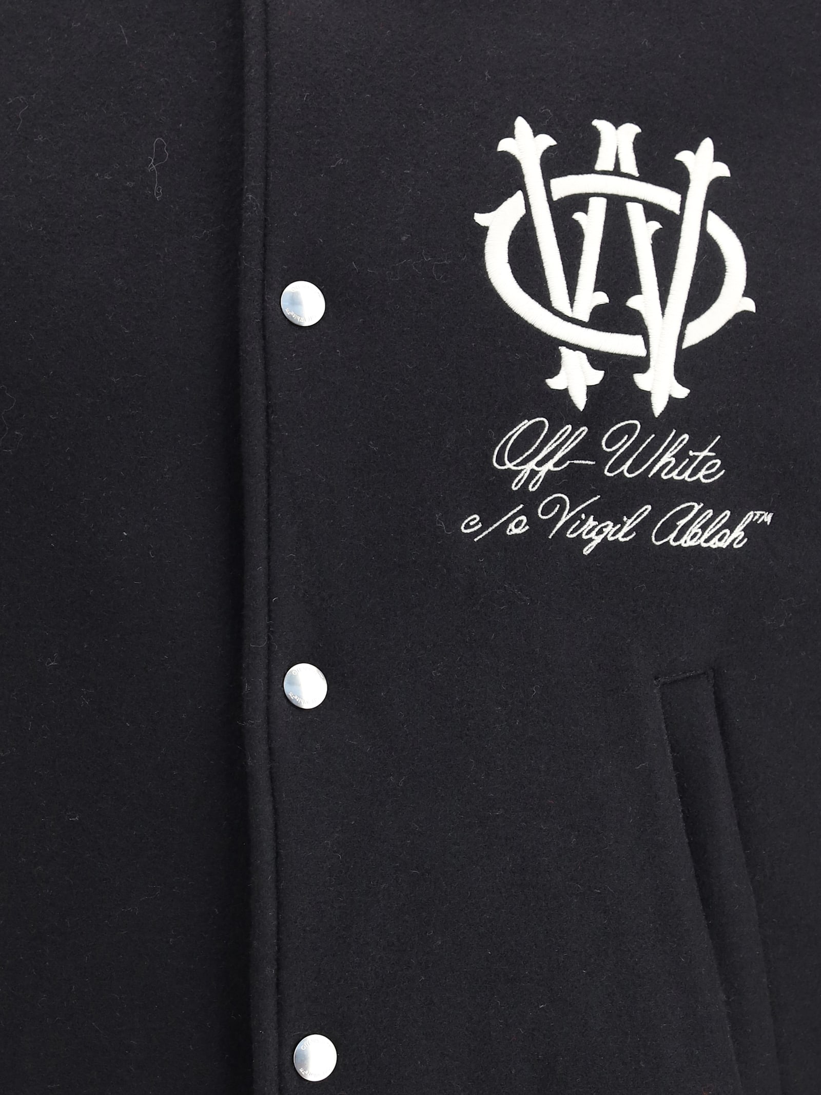 Off-white Stylish Short Jacket Featuring Contrast Sleeves In Multi