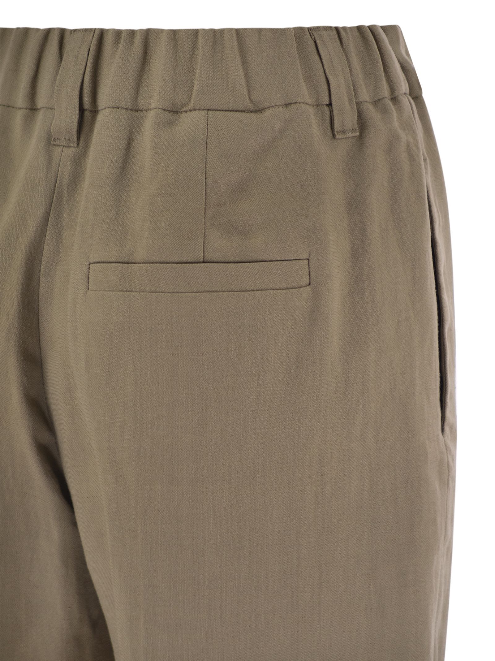 Shop Brunello Cucinelli Gathered Waist Bermuda Shorts In Fluid Viscose Linen Twill In Rope