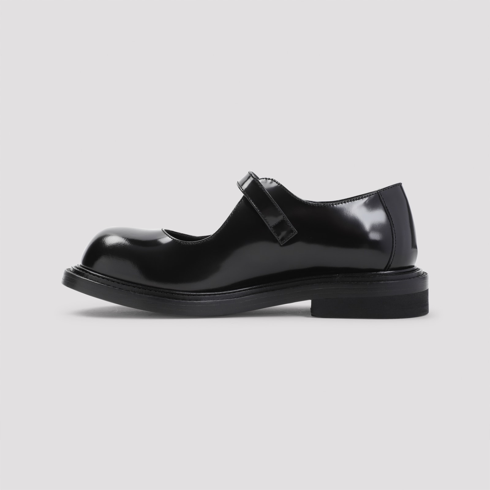 Shop Moschino Loafer In Nero