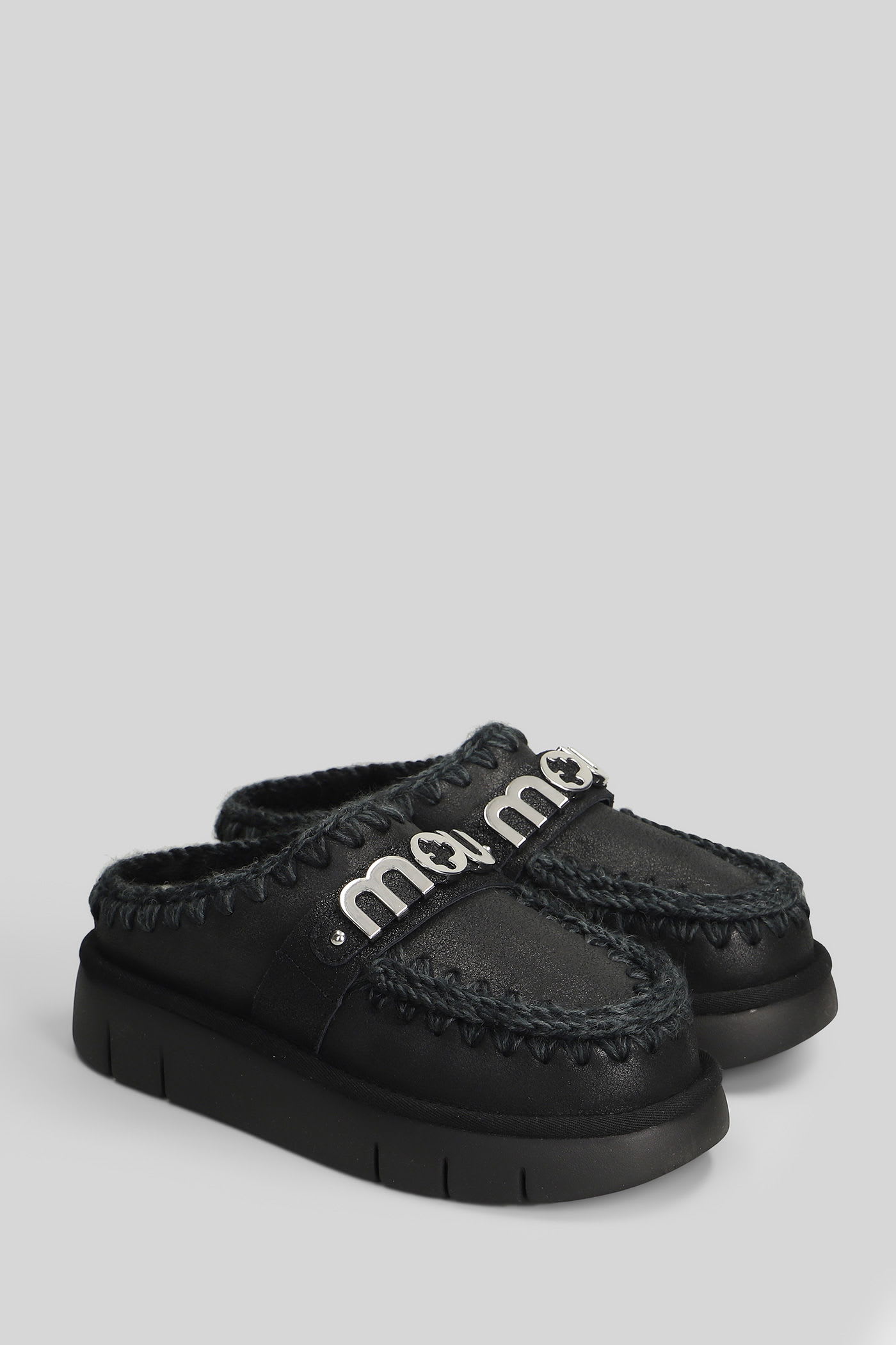 Mou Bounce Clog Slipper-mule In Black Leather In Black