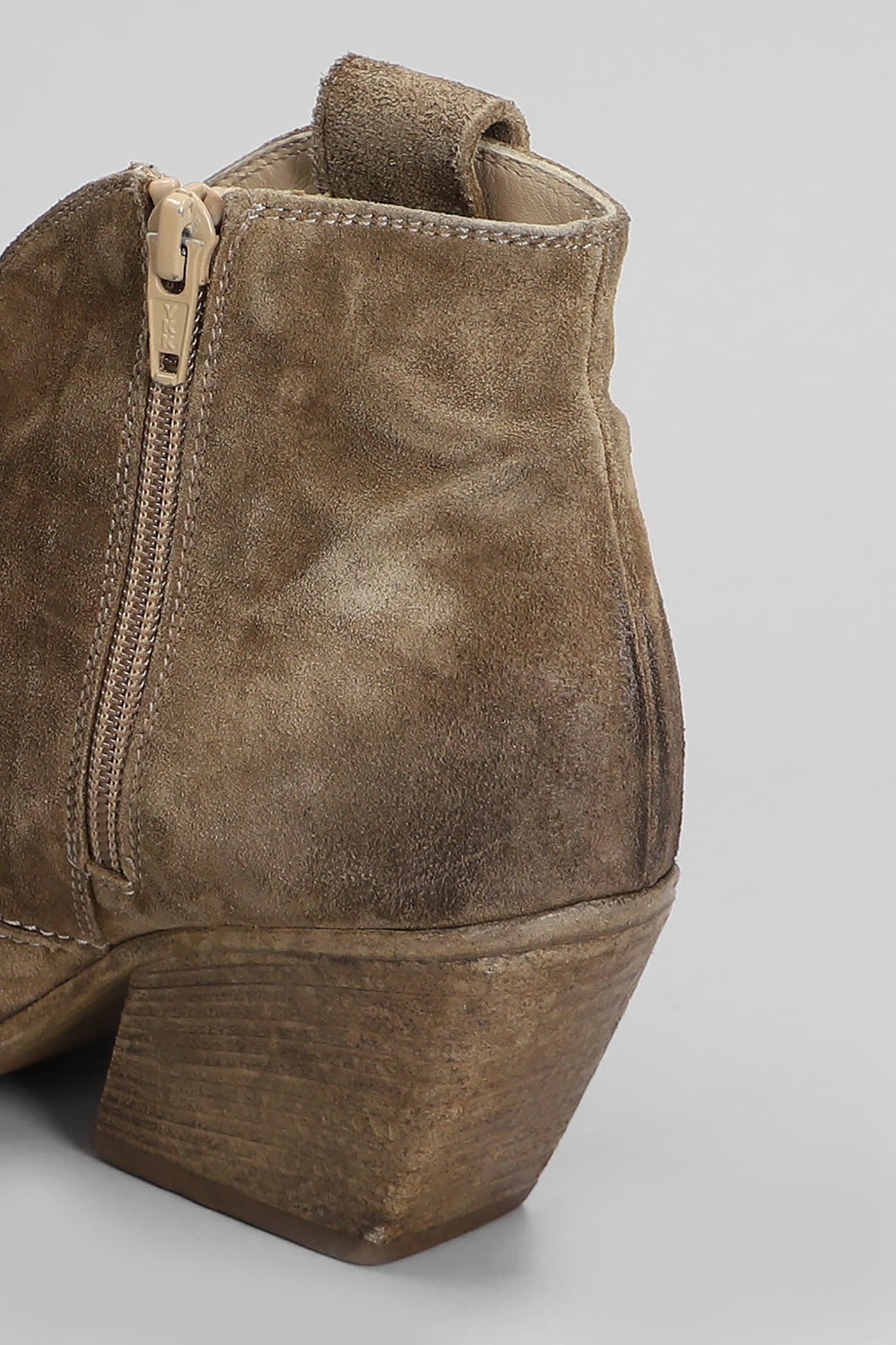 Elena Iachi Texan Ankle Boots In Camel Suede In Leopard