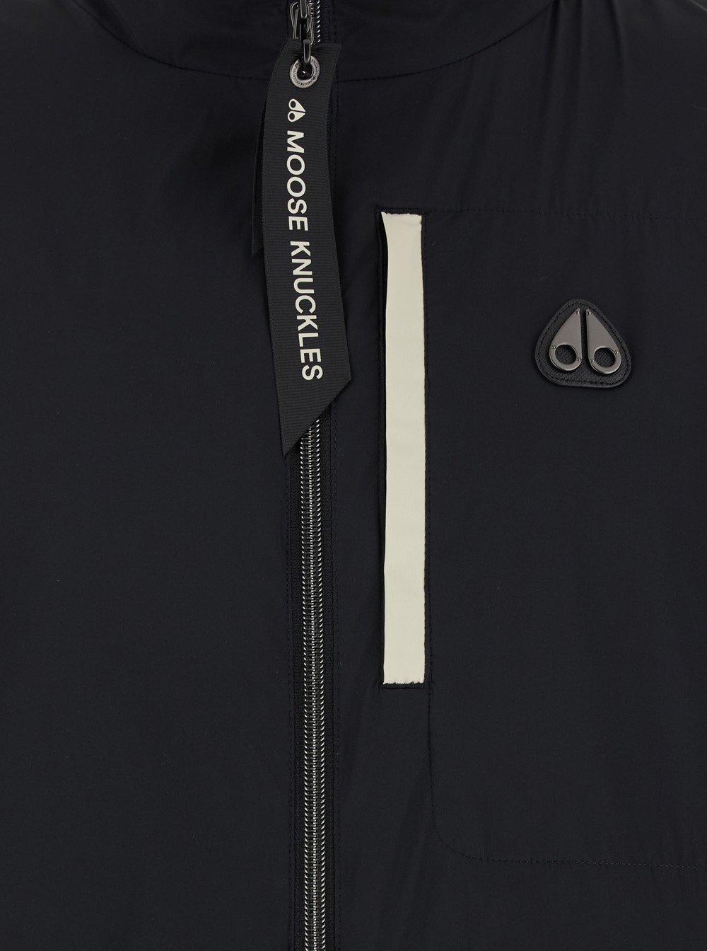 Moose Knuckles Black Sleeveless Jacket With Logo Patch On The Chest In Tech Fabric Man
