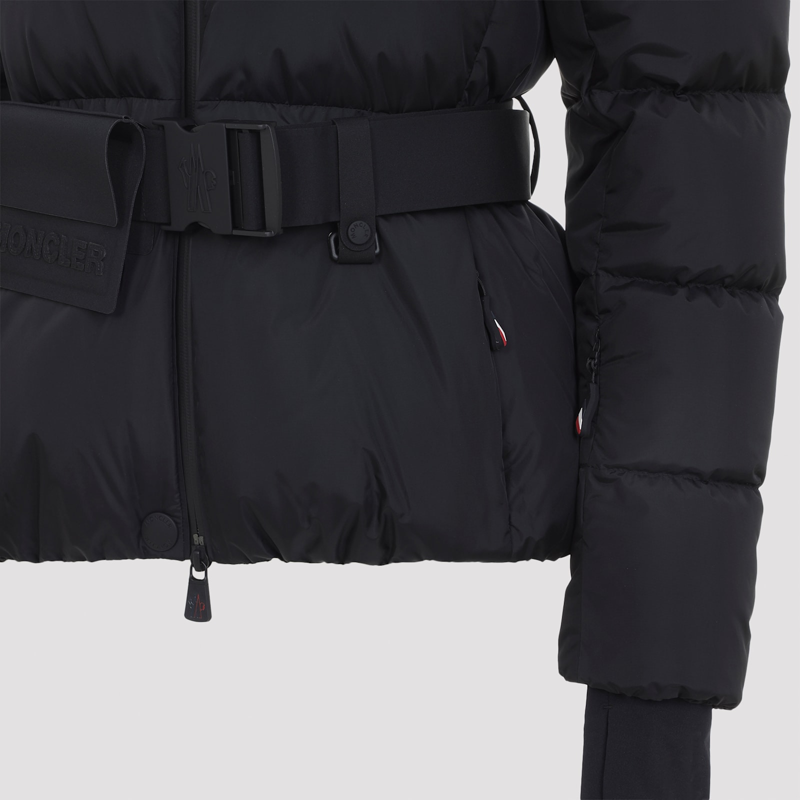 Moncler Bouquetin Padded Jacket Drawstring In Black