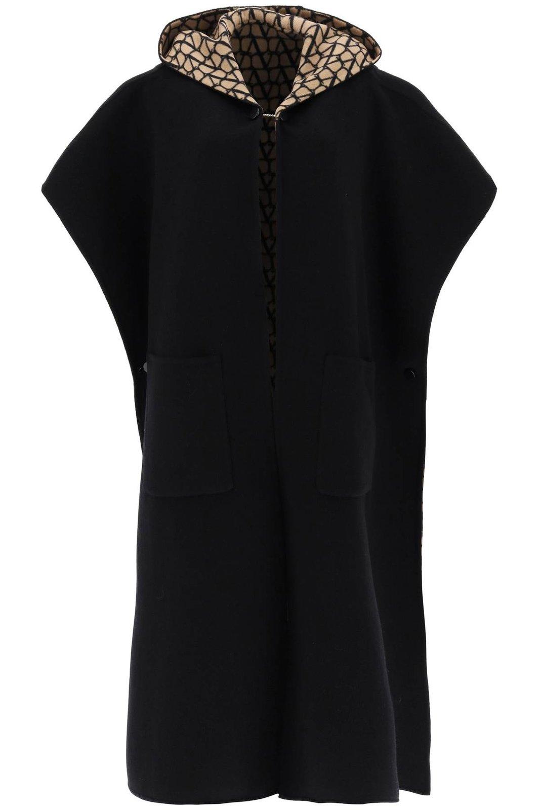 Shop Valentino Straight Hem Short-sleeved Coat In Black/brown