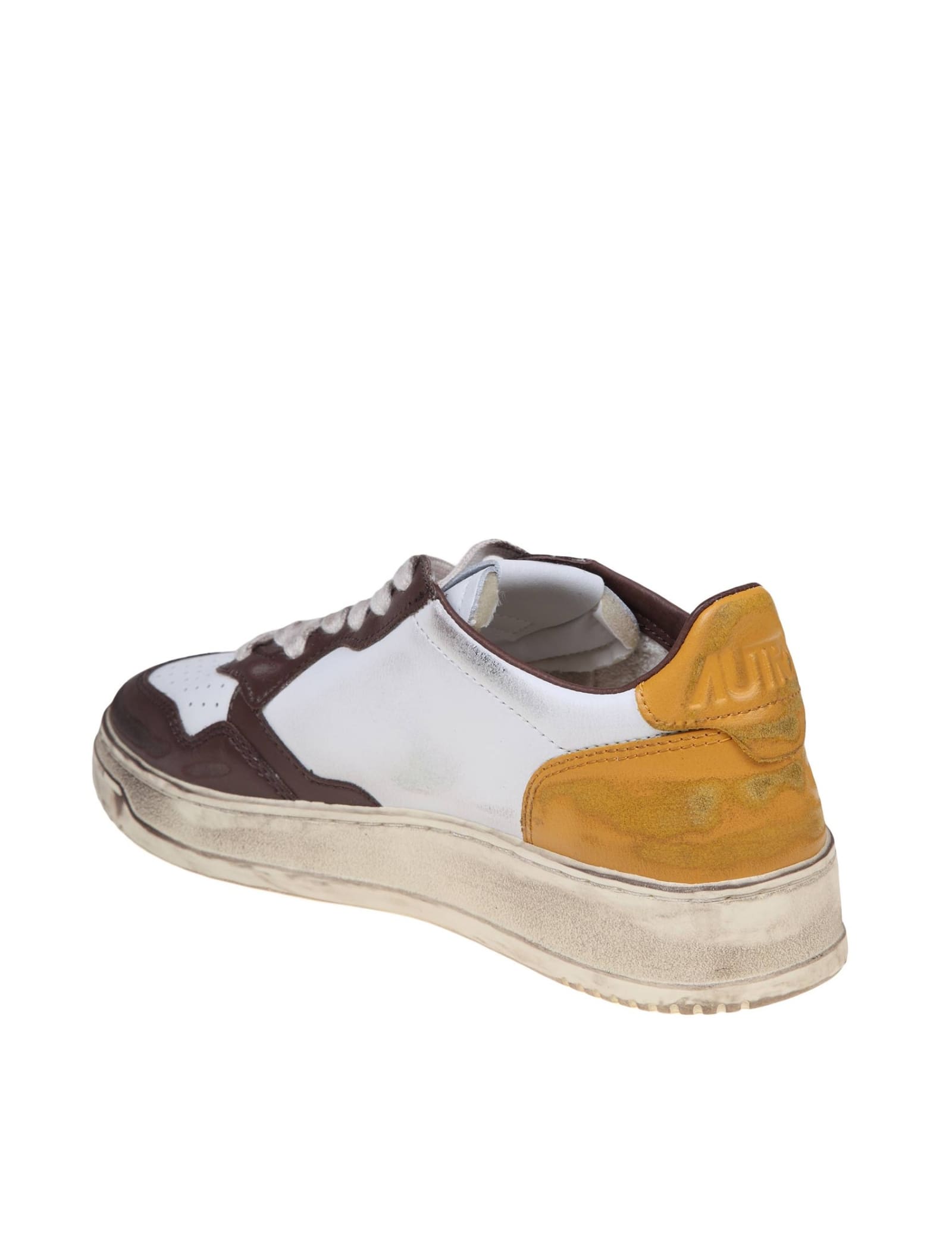 Shop Autry Sneakers In Super Vintage Leather In Bianco Marrone Giallo