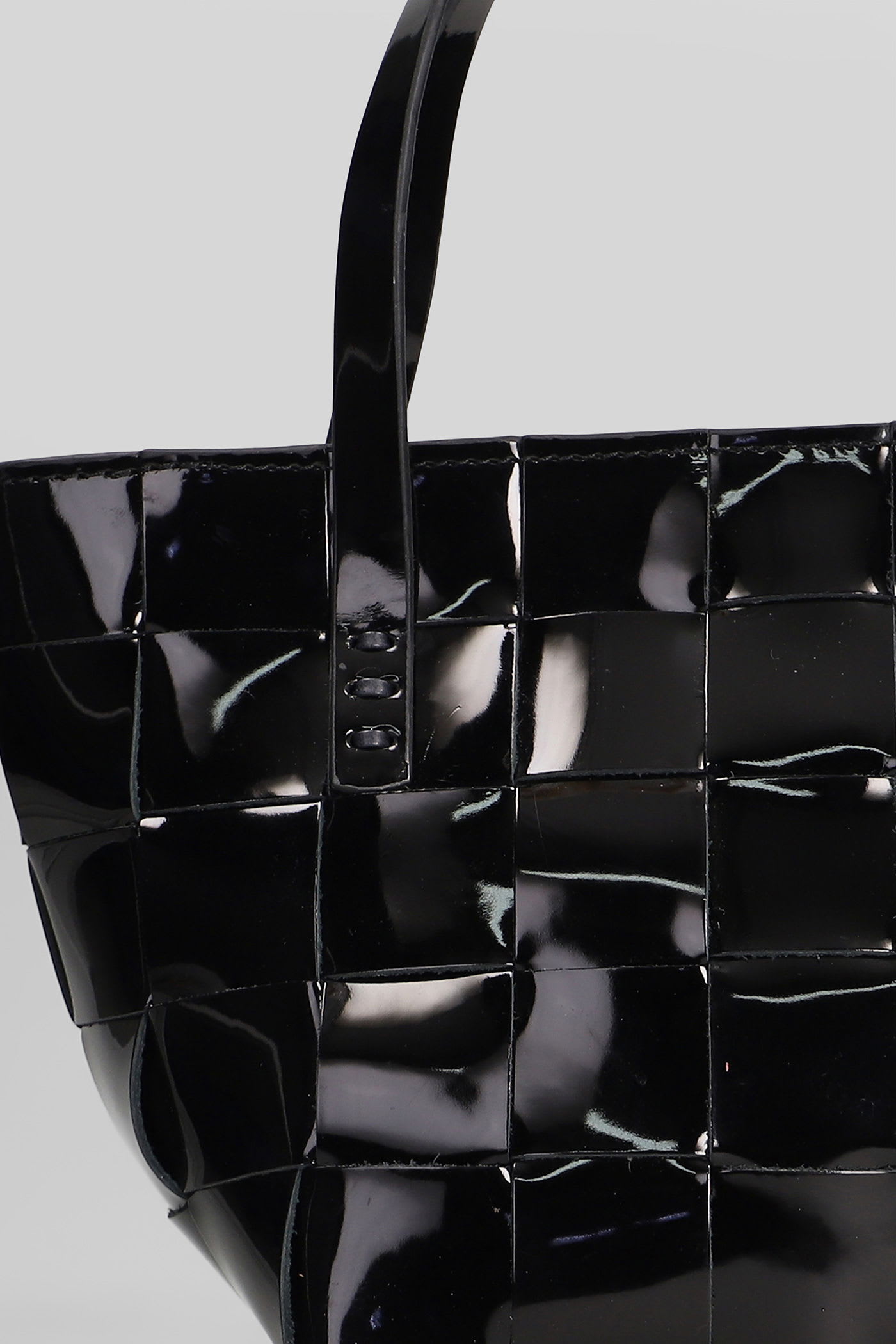 Dragon Diffusion Japan Mini Shoulder Bag In Black Leather In Black