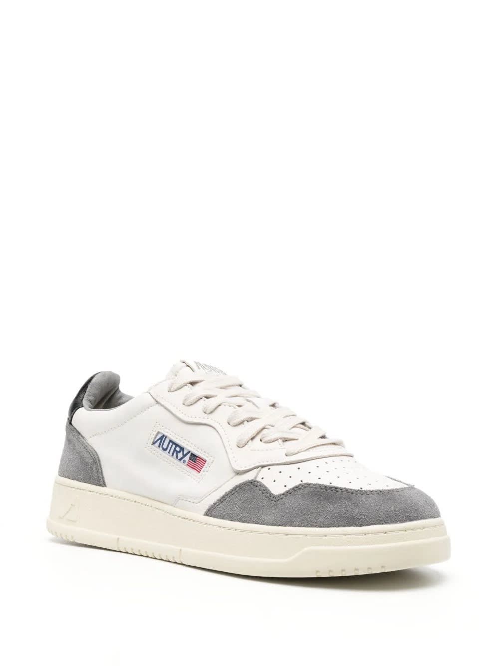 Shop Autry Medalist Low Sneakers In Grey Suede And White Leather In Grey/black