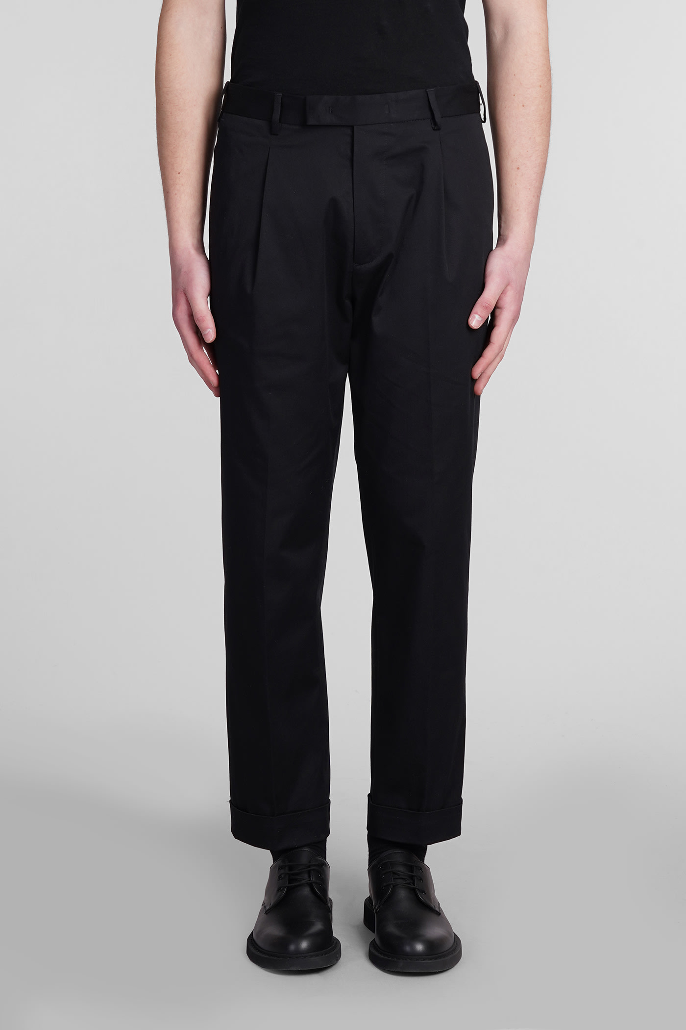 Shop Low Brand Kim Pants In Black Cotton