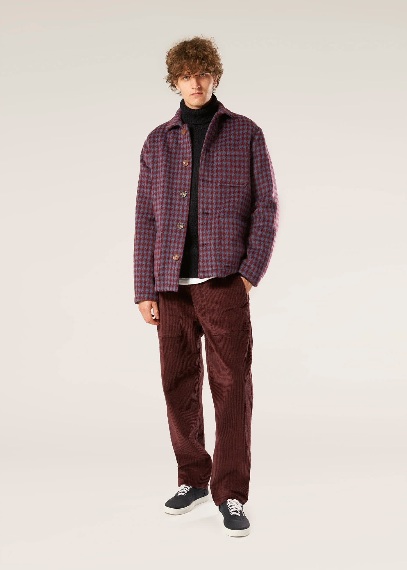 Doppiaa Aantioco Burgundy Pleated Stretch Cotton-corduroy Trousers In Burgundy