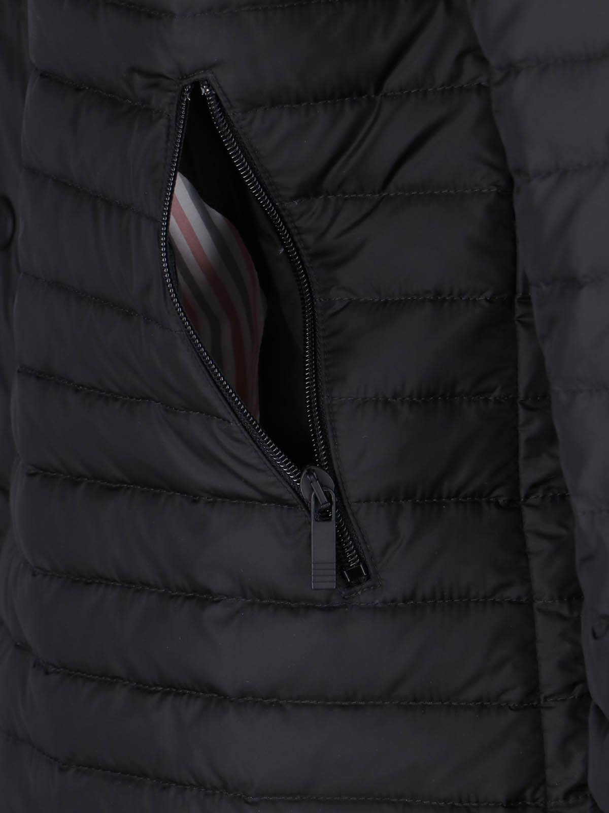 Thom Browne Relaxed Fit Hooded Jacket In Black