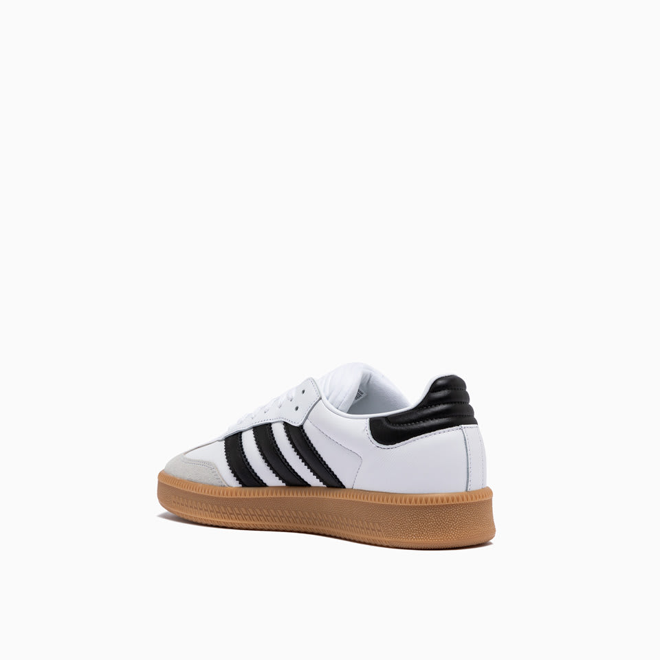 Adidas Originals Adidas Gender Inclusive Samba Xlg Sneaker In Ftwwht Cblack