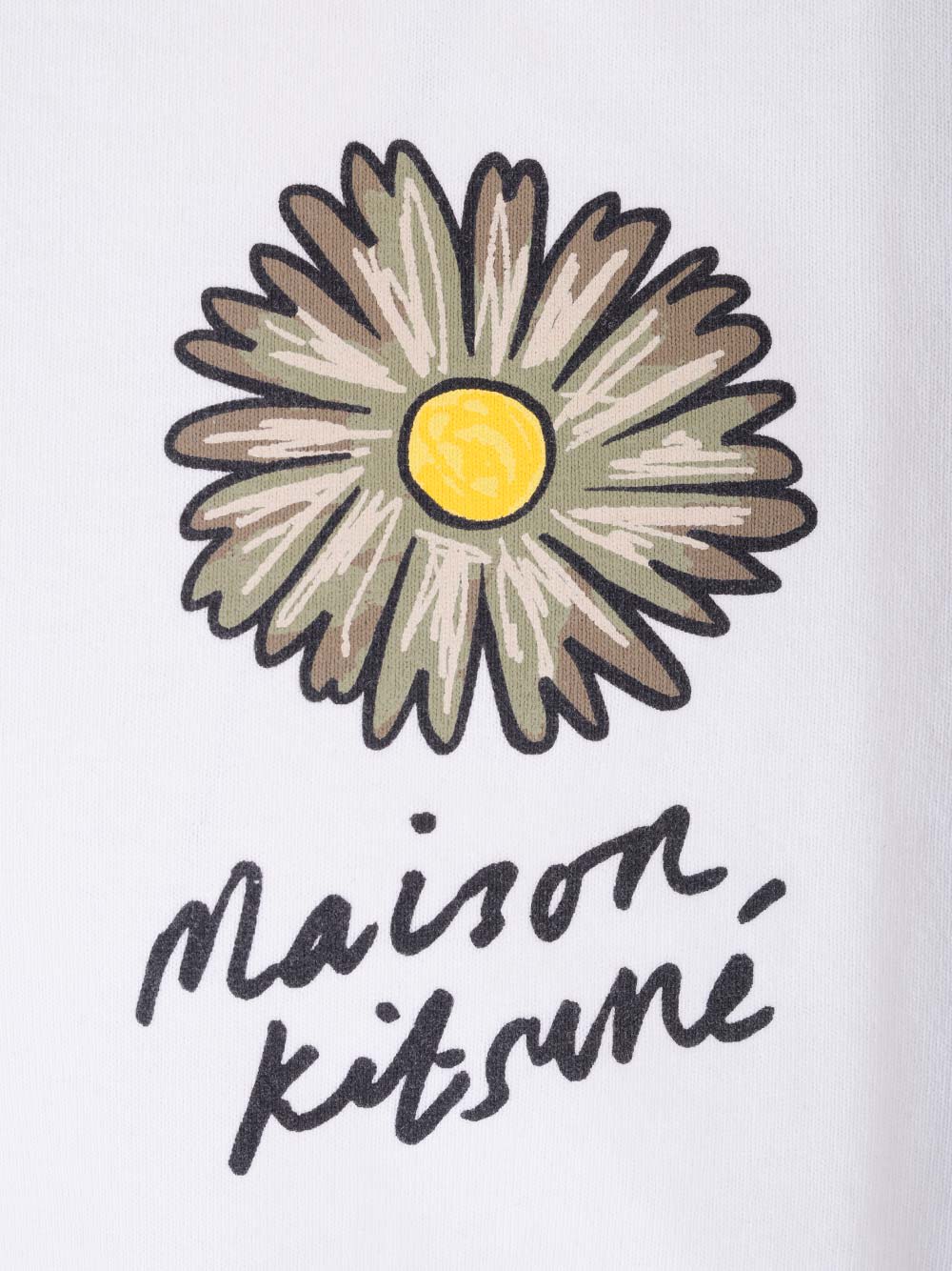 Shop Maison Kitsuné White Floating Flower T-shirt