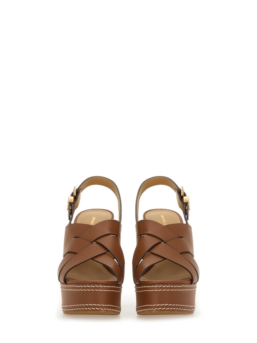 Shop Michael Kors Sandalo Nora In Luggage