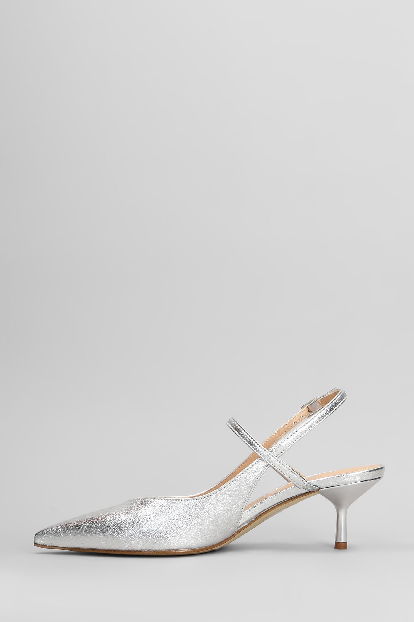 The Seller Pumps In Silver Leather In Silver