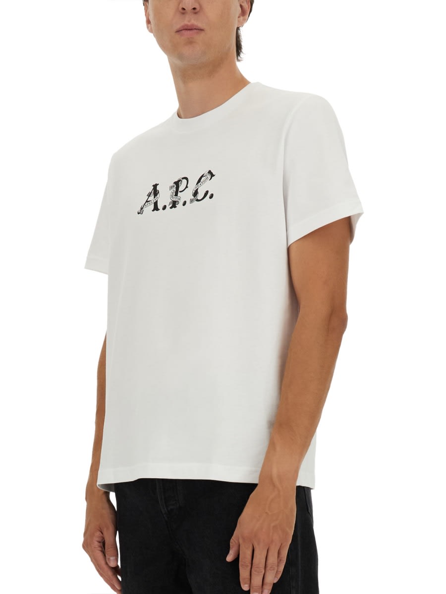 Apc Regular Fit Short Sleeve Crew Neck T-shirt In Red