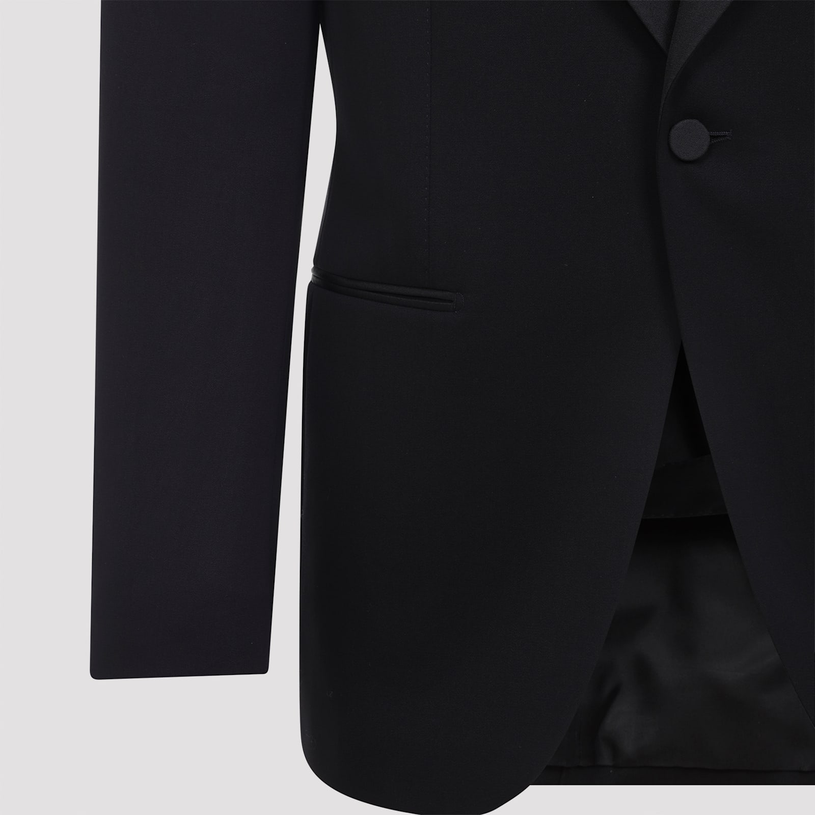 Tom Ford Tuxedo Jacket With Notch Lapel And Pockets In Black