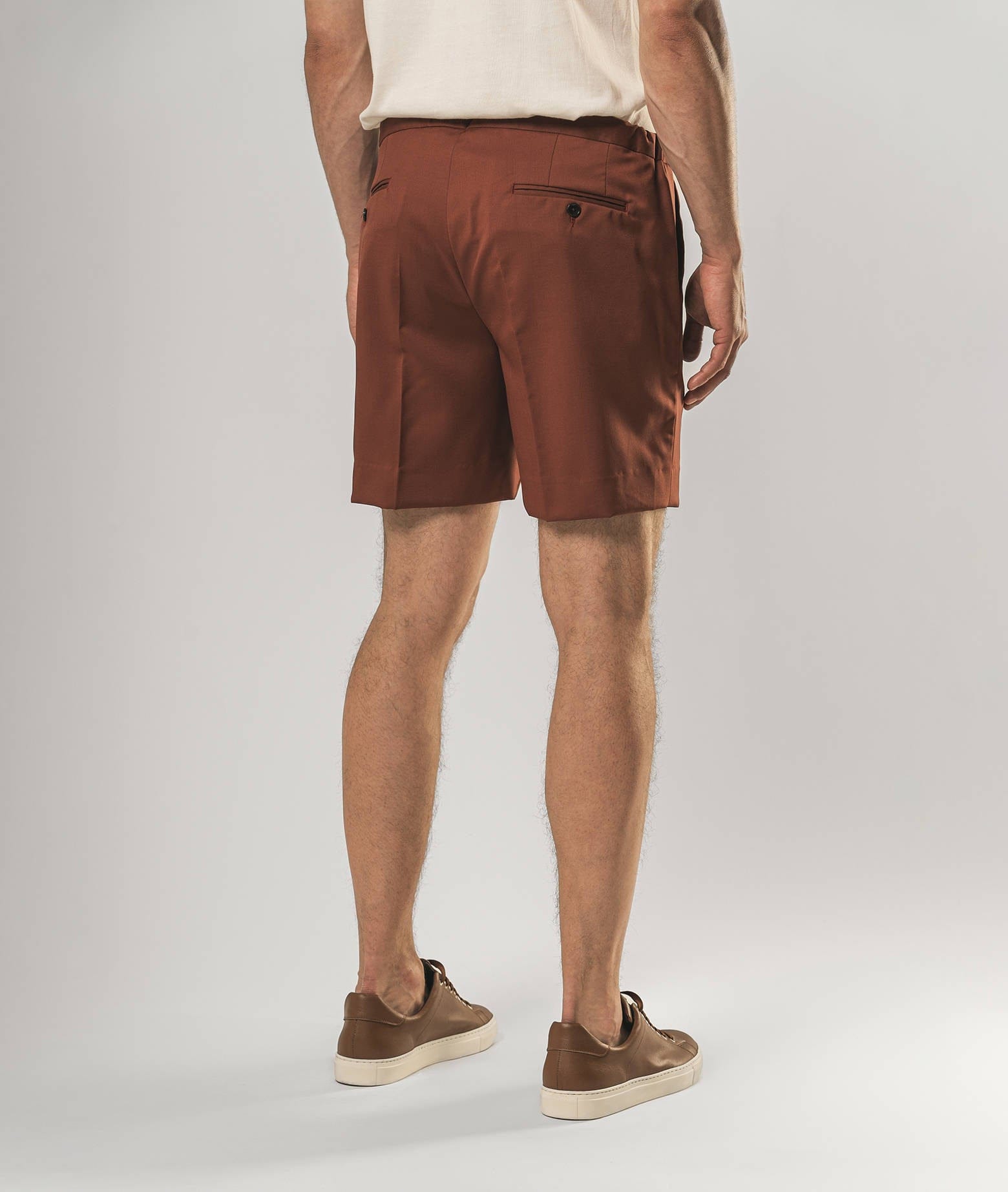 Larusmiani D20 Bermuda Pants In Firebrick