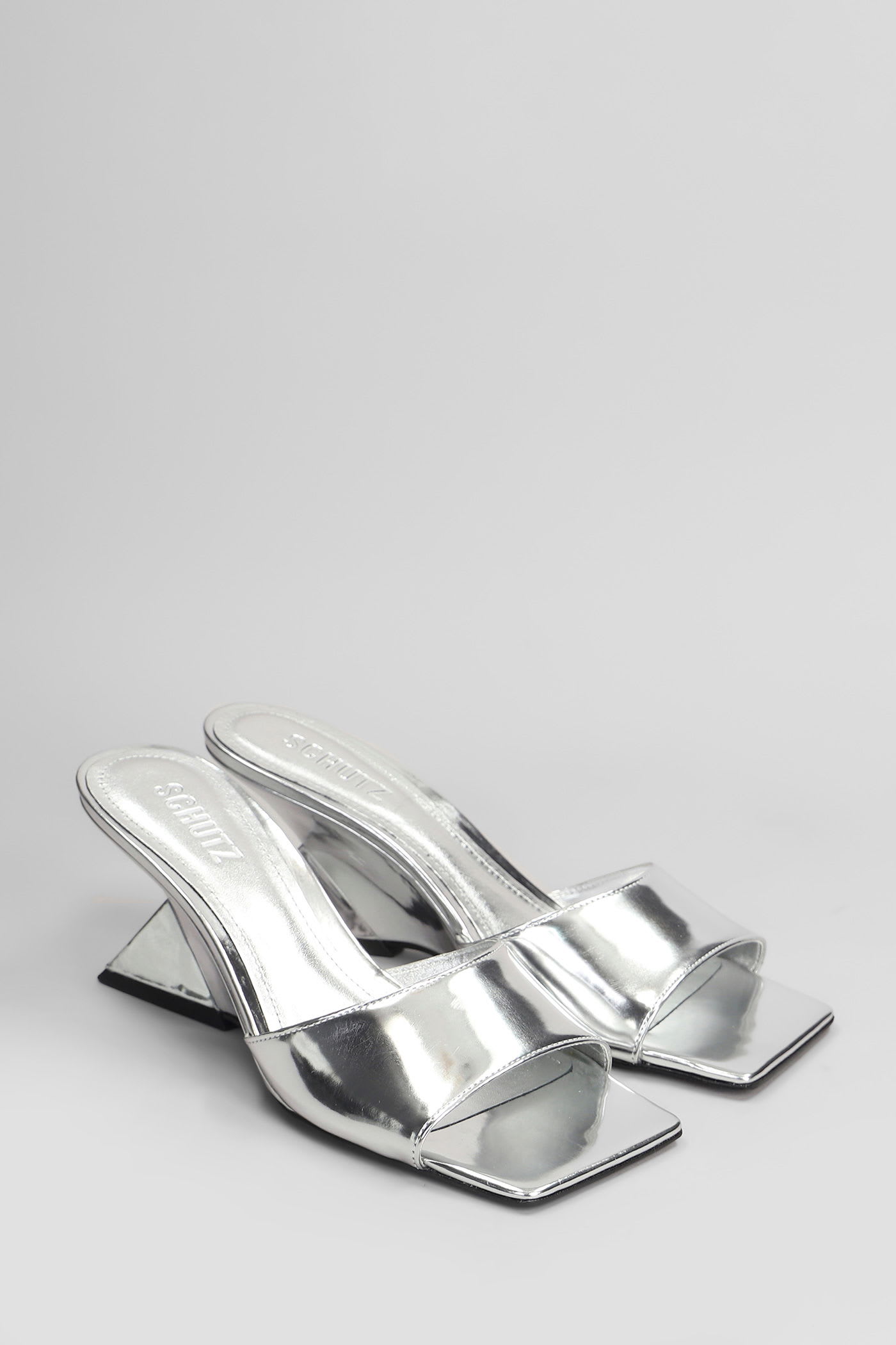 SCHUTZ ABBIE SCULPT SLIPPER-MULE IN SILVER LEATHER 