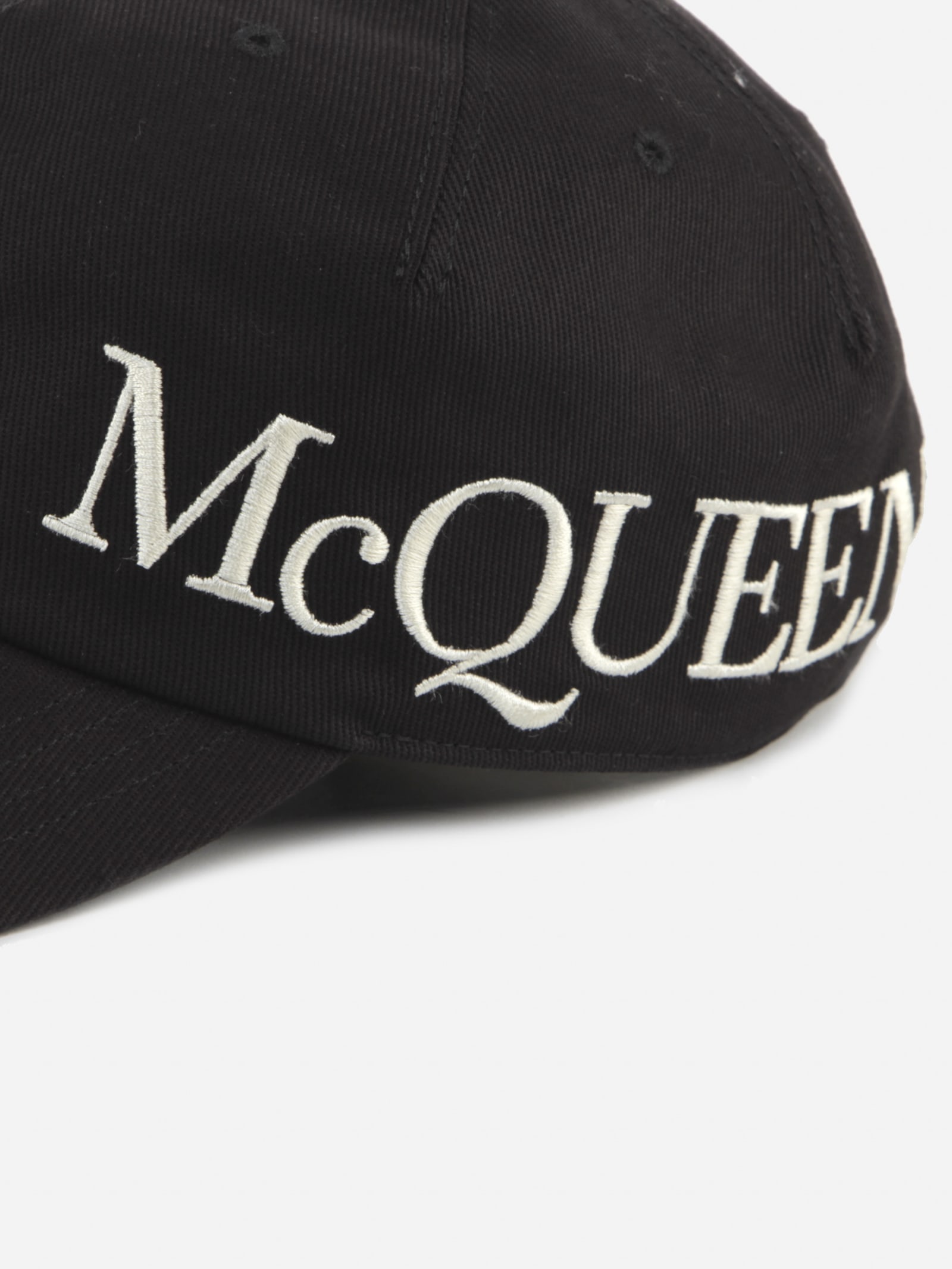 ALEXANDER MCQUEEN photo