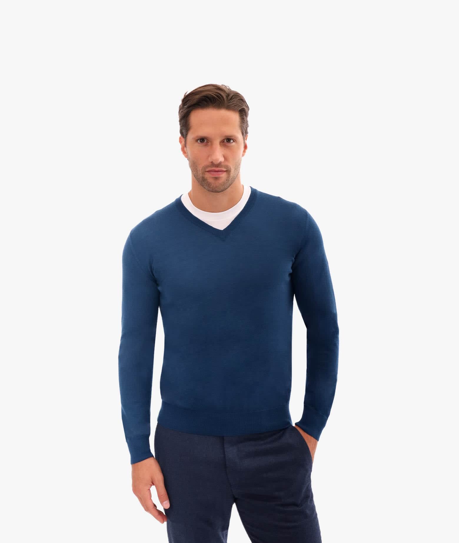 Shop Larusmiani V-neck Sweater Pullman Sweater In Blue