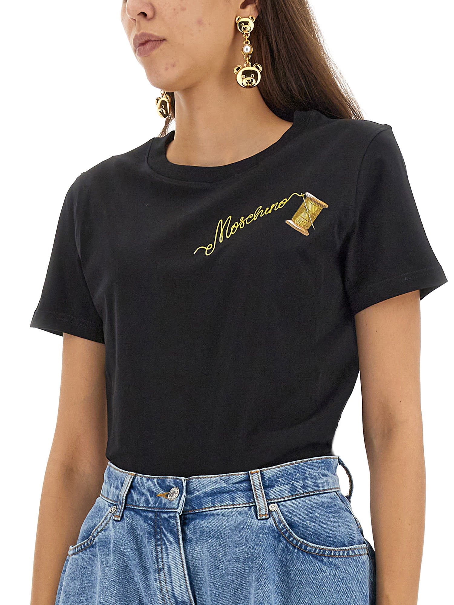 Shop Moschino Logo Print T-shirt In Black