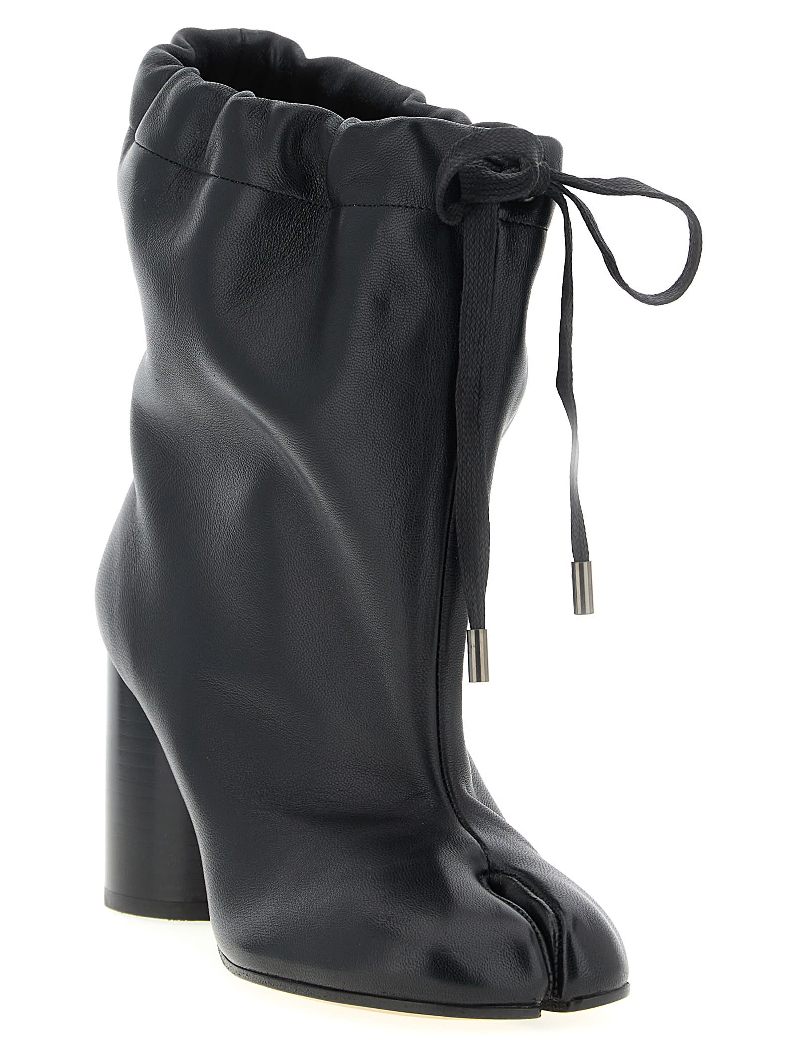Maison Margiela Tabi Ballon Ankle Boots In Black