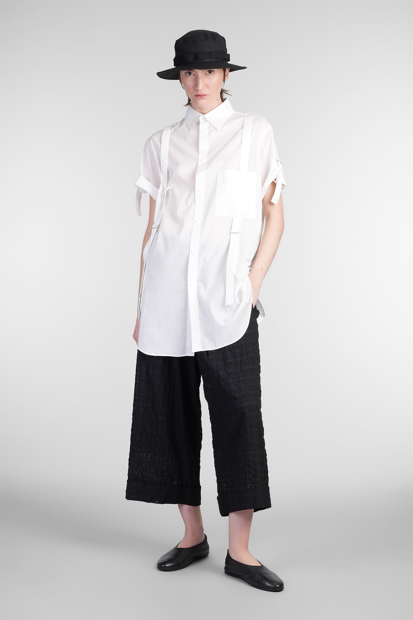Yohji Yamamoto Buttoned Cropped Trousers In Black