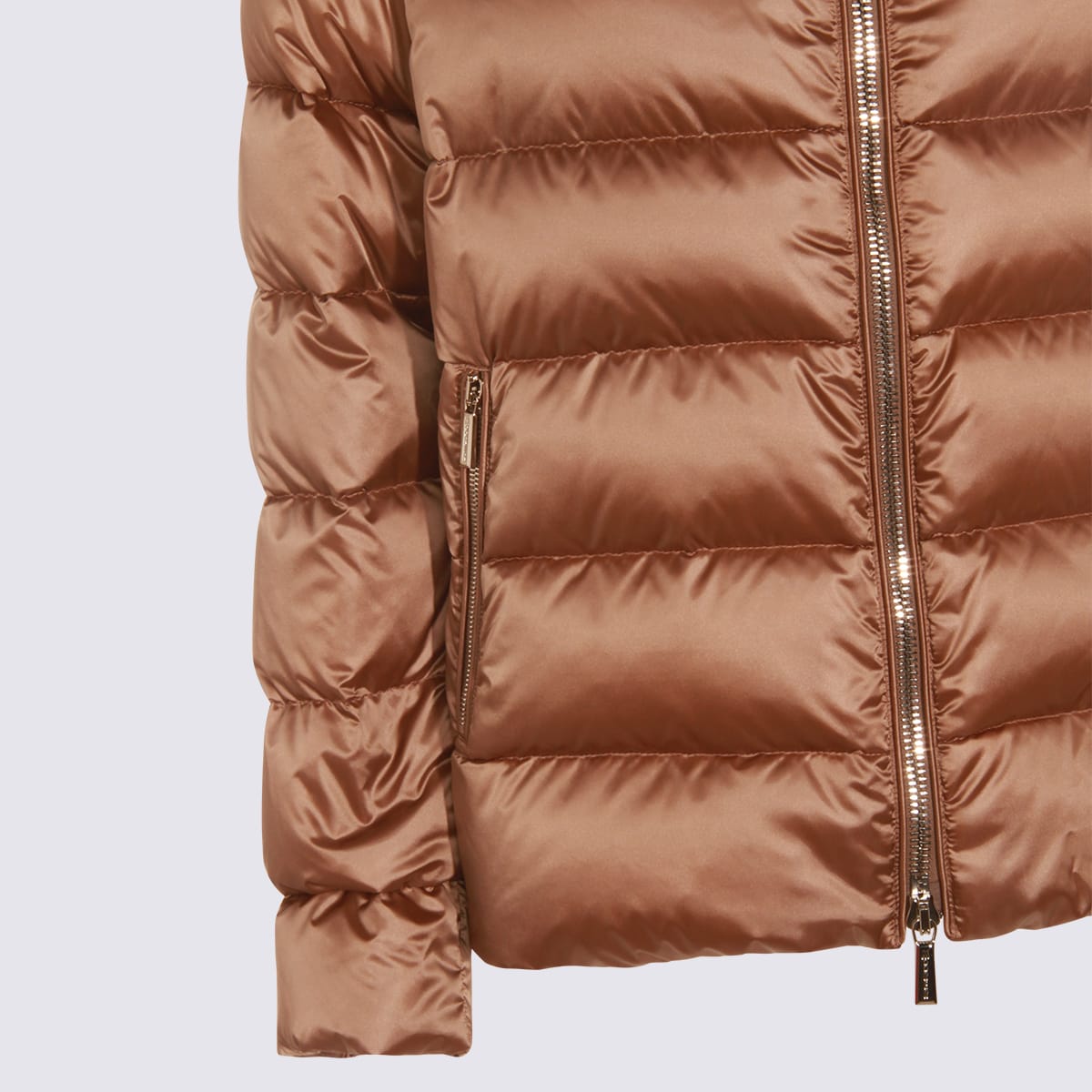 Moorer Insulated Jackets With High Collar And Pockets In Brown