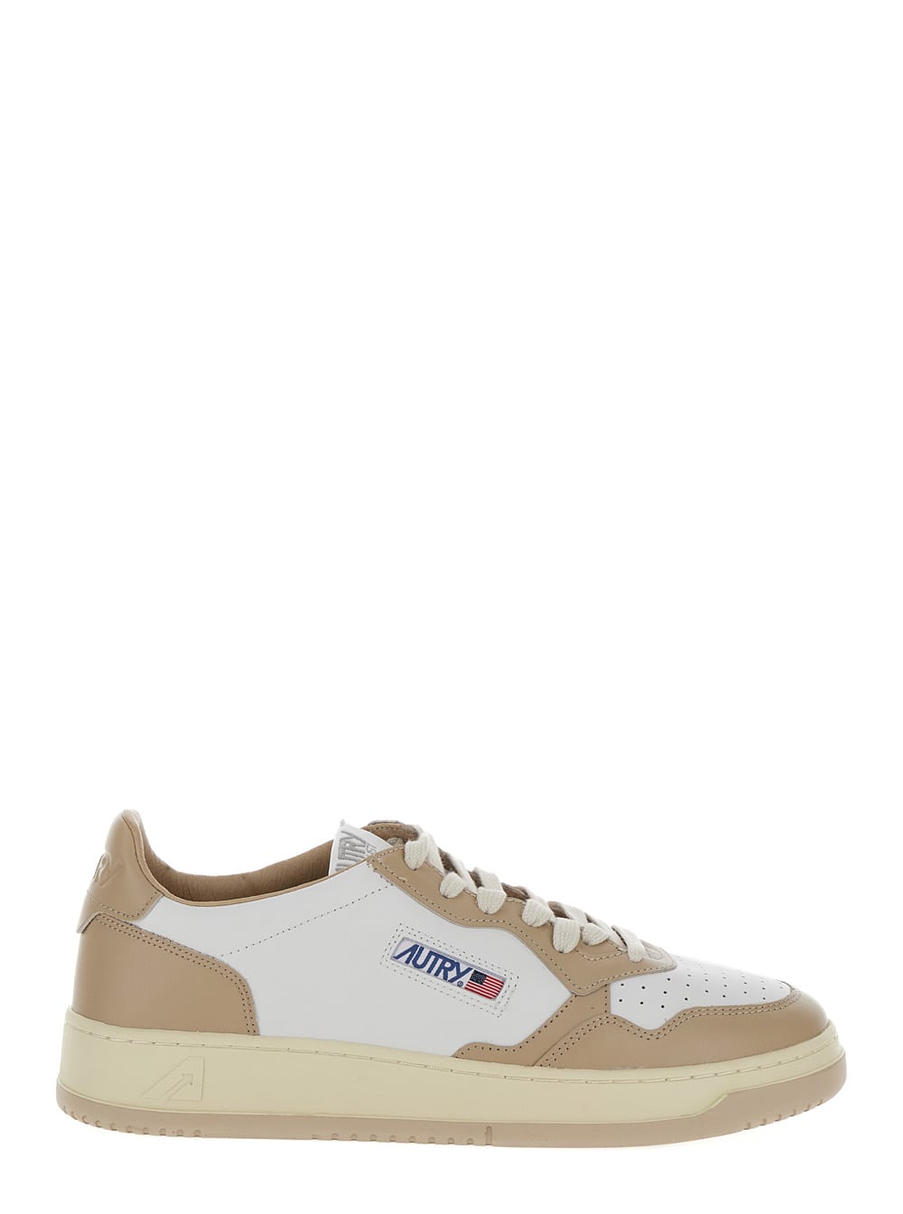 Shop Autry Medalist Low White And Beige Low-top Sneaker In Leather Man