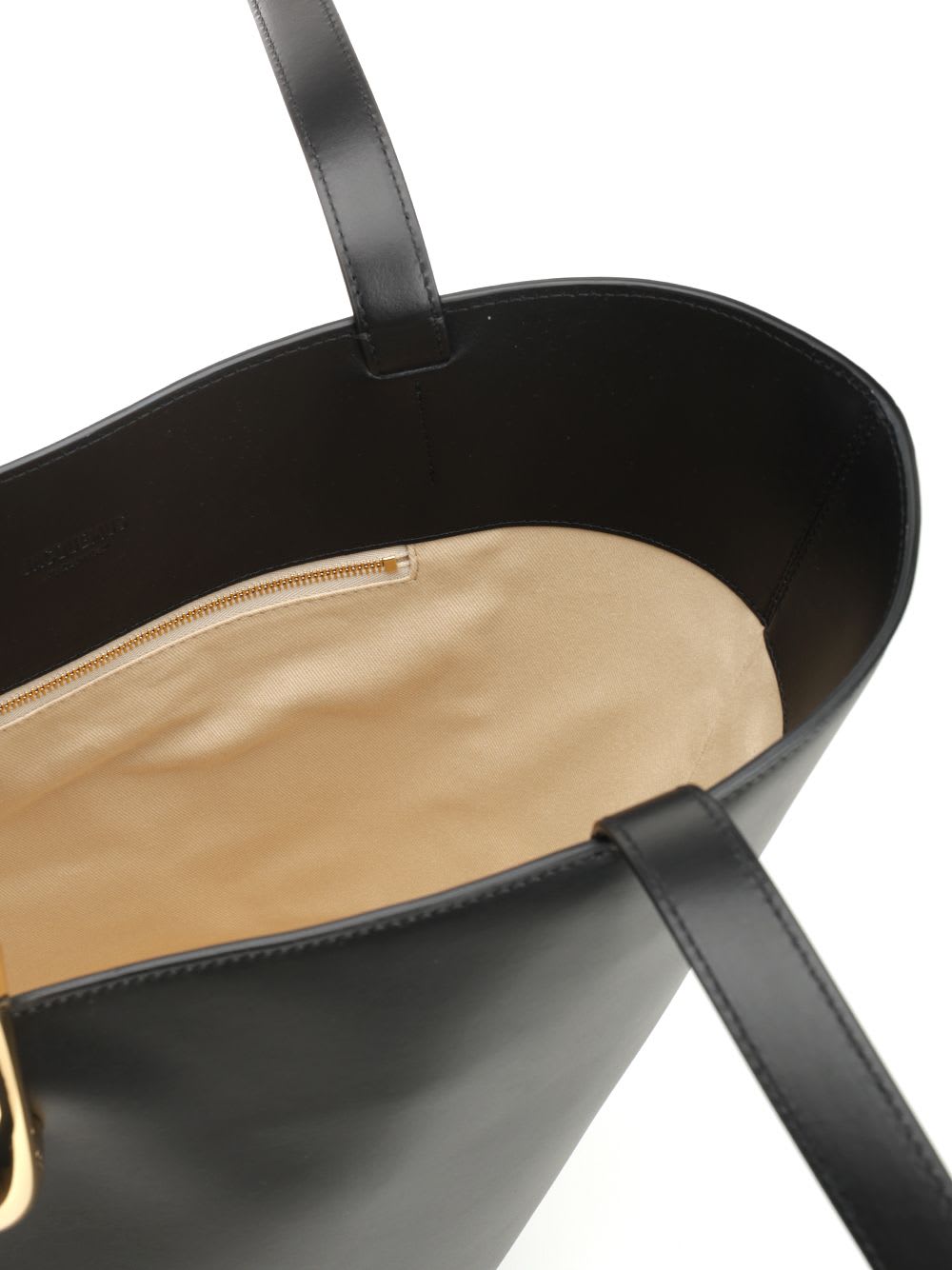 Jacquemus Le Petit Bambola Leather Top Handle Bag In Black