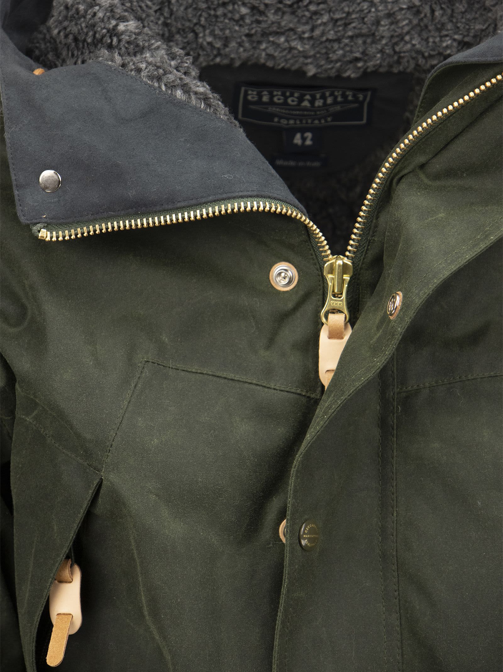 Shop Manifattura Ceccarelli Mountain - Jacket In Military Green