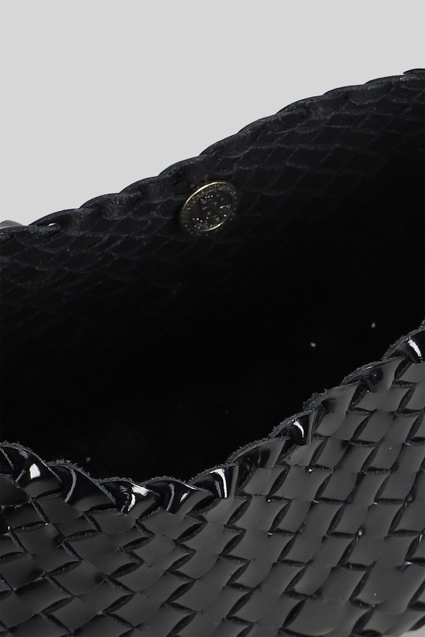 Dragon Diffusion Rosanna Mini Hand Bag In Black Leather In Black