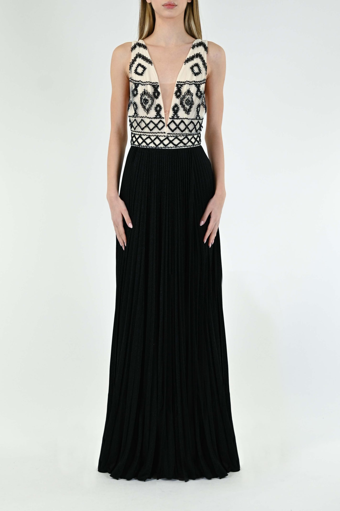 ELISABETTA FRANCHI RED CARPET DRESS WITH RHOMBUS EMBROIDERY