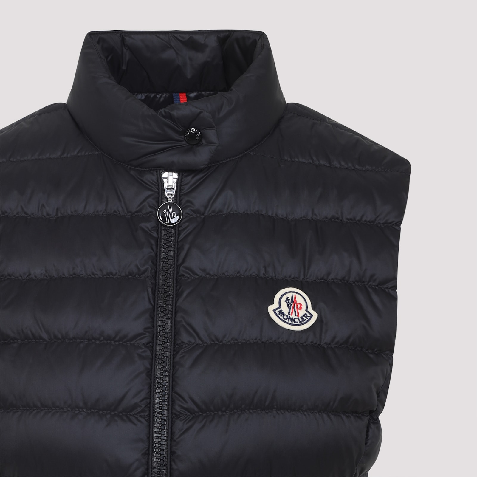 Moncler Padded Sleeveless Igens Vest With Stand-up Collar In Black