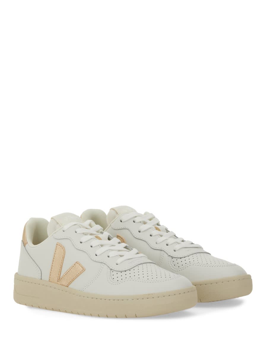 Veja V-10 Bicolor Leather Low-top Sneakers In Neutral