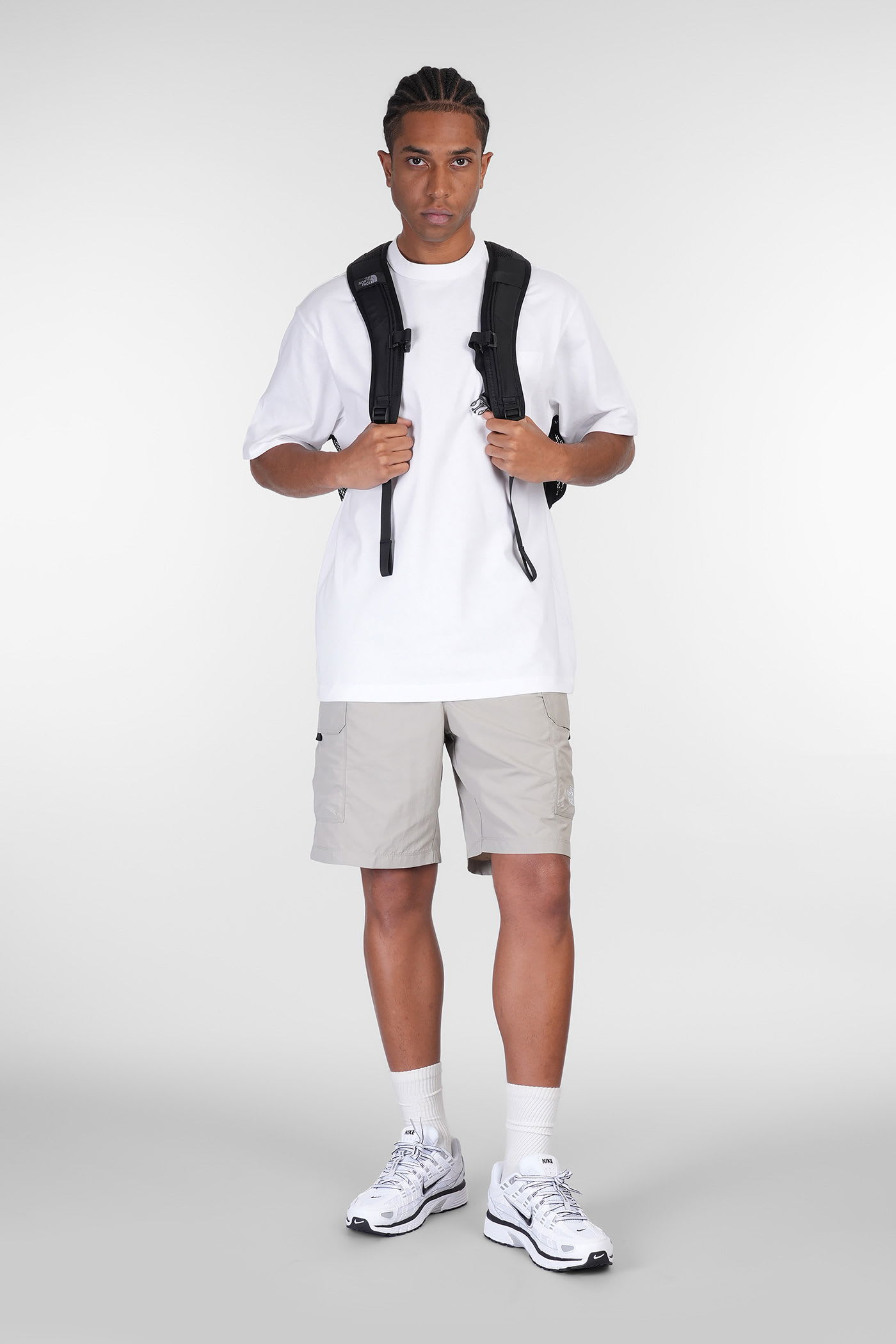THE NORTH FACE SS DOME RELAXED TEE T-SHIRT IN WHITE COTTON