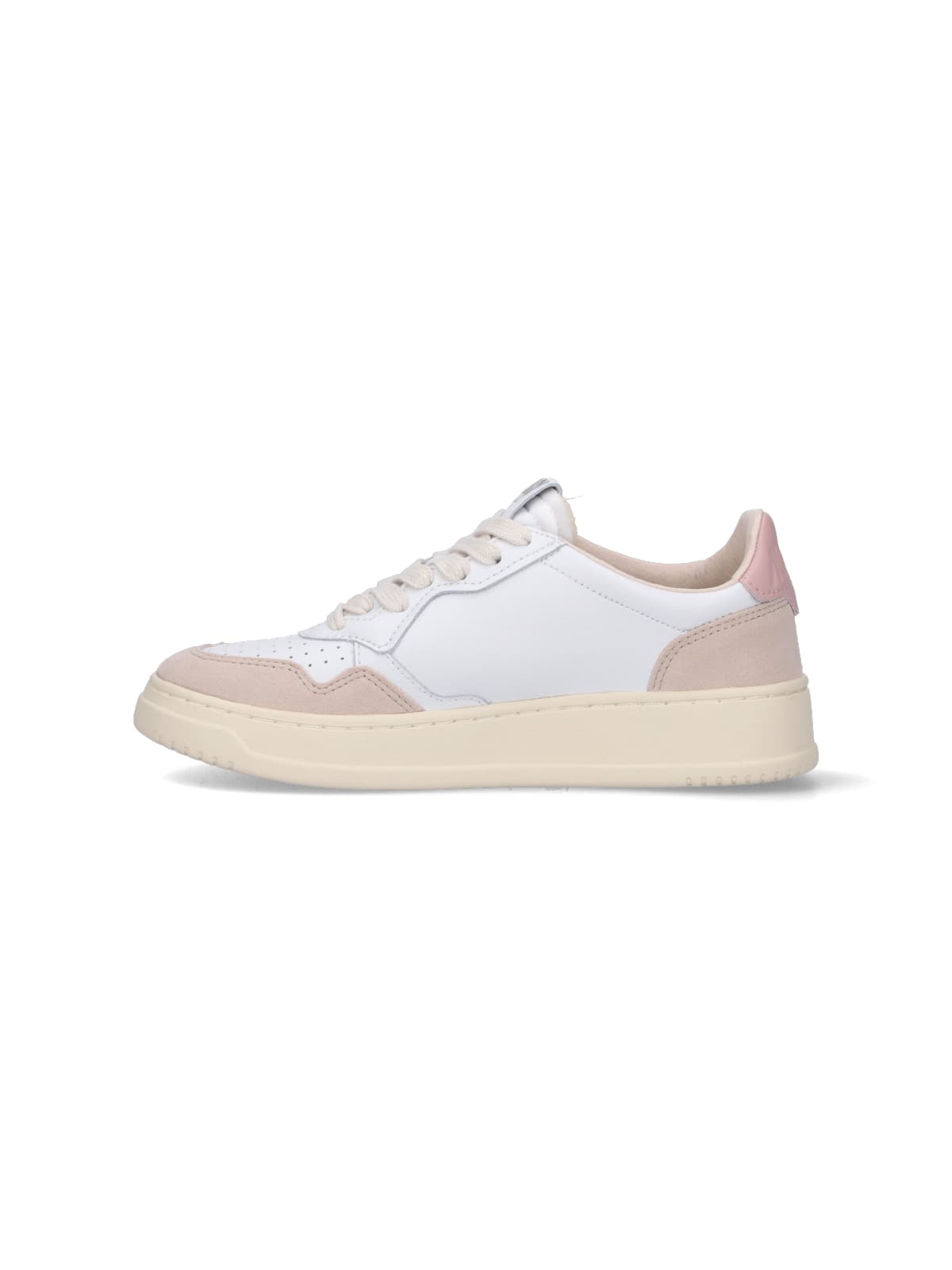 Shop Autry Low Sneakers Medalist 01 In White/pink