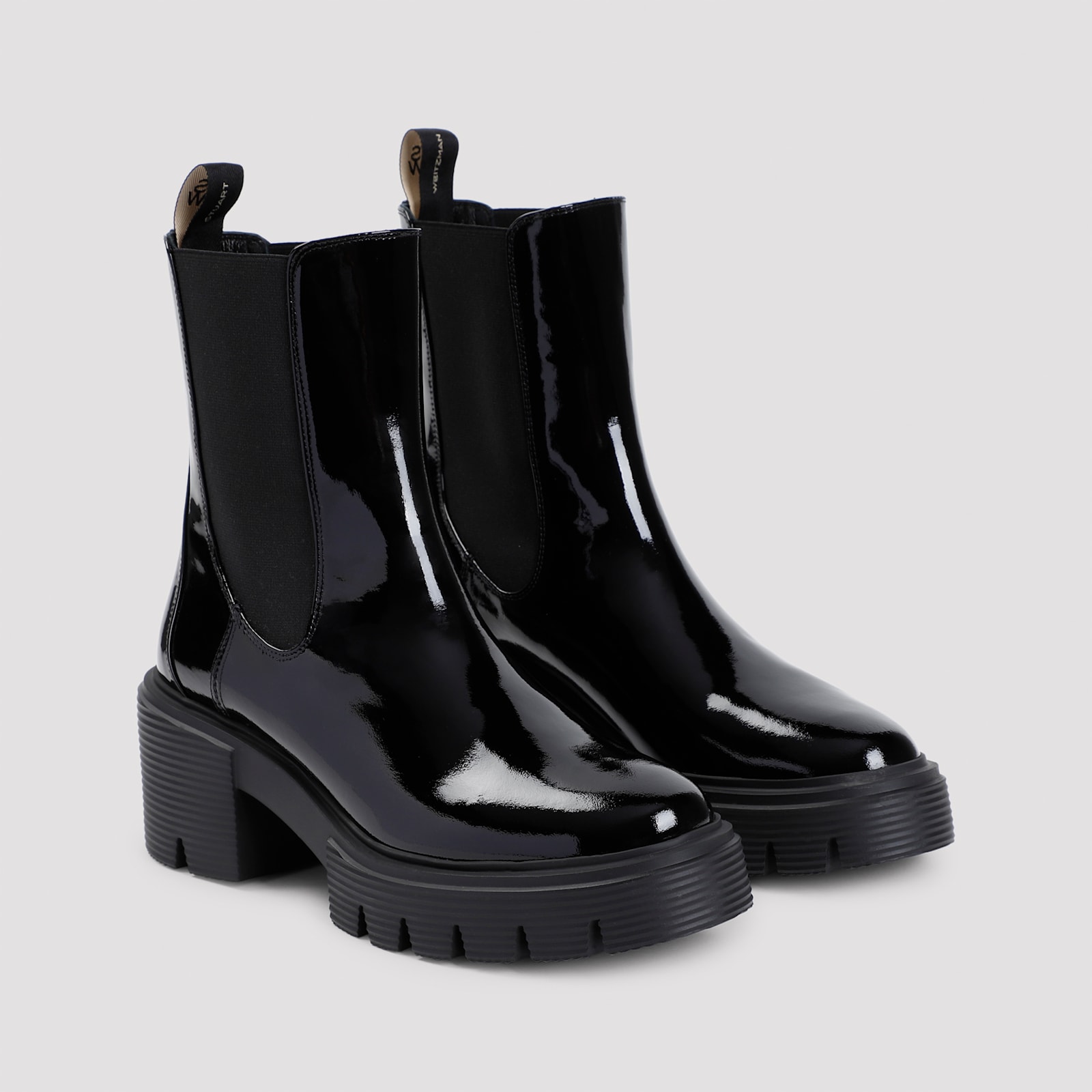 Stuart Weitzman Soho Chelsea - Leather Ankle Boot With Midsole In Blk Black