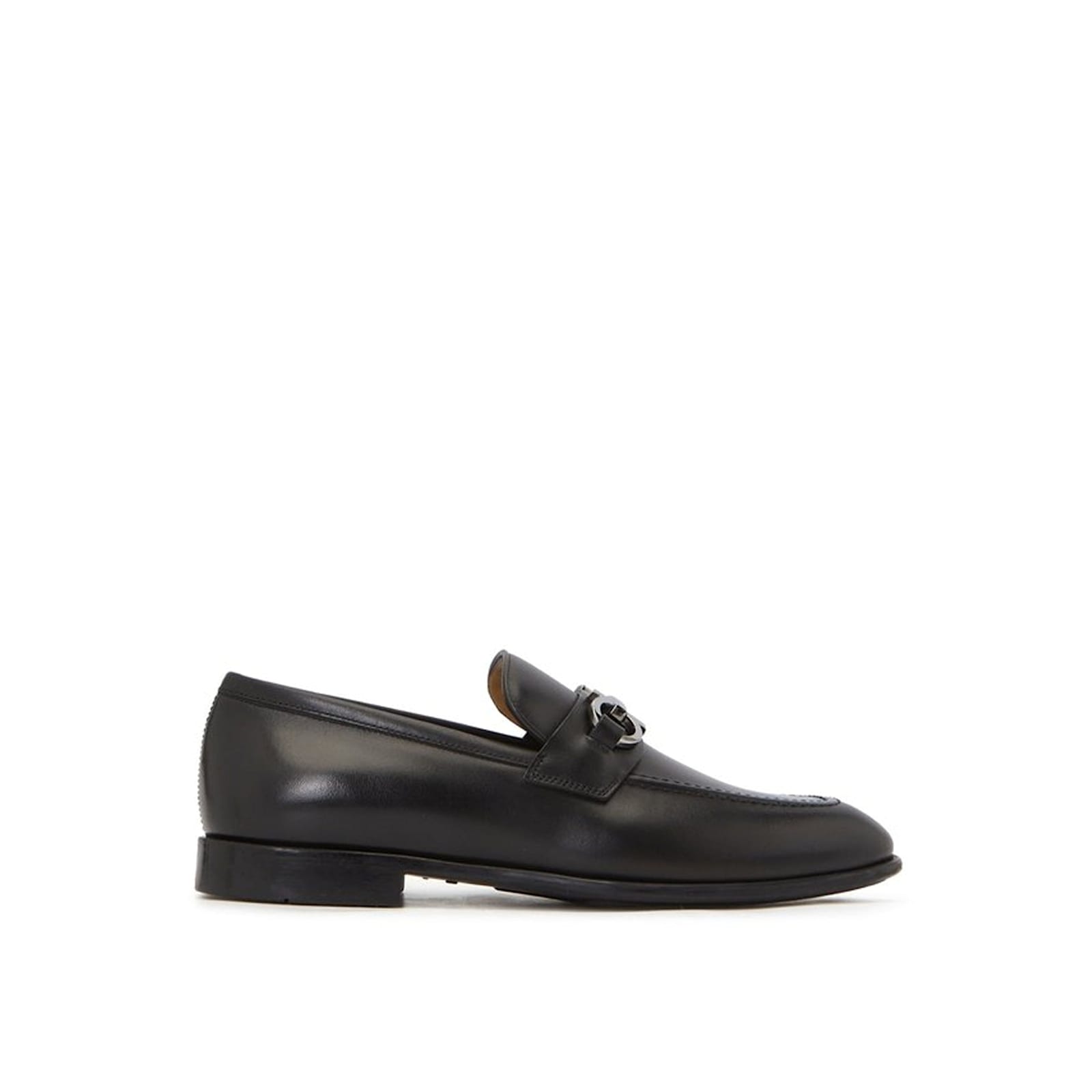 Ferragamo Foster Gancini Loafers In Hammered Leather In Black