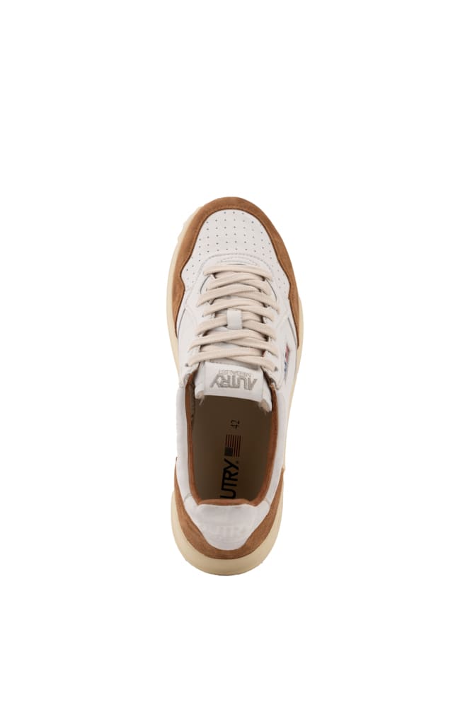 Shop Autry Medialist Low Sneakers In Goatskin And Suede In White/caramel