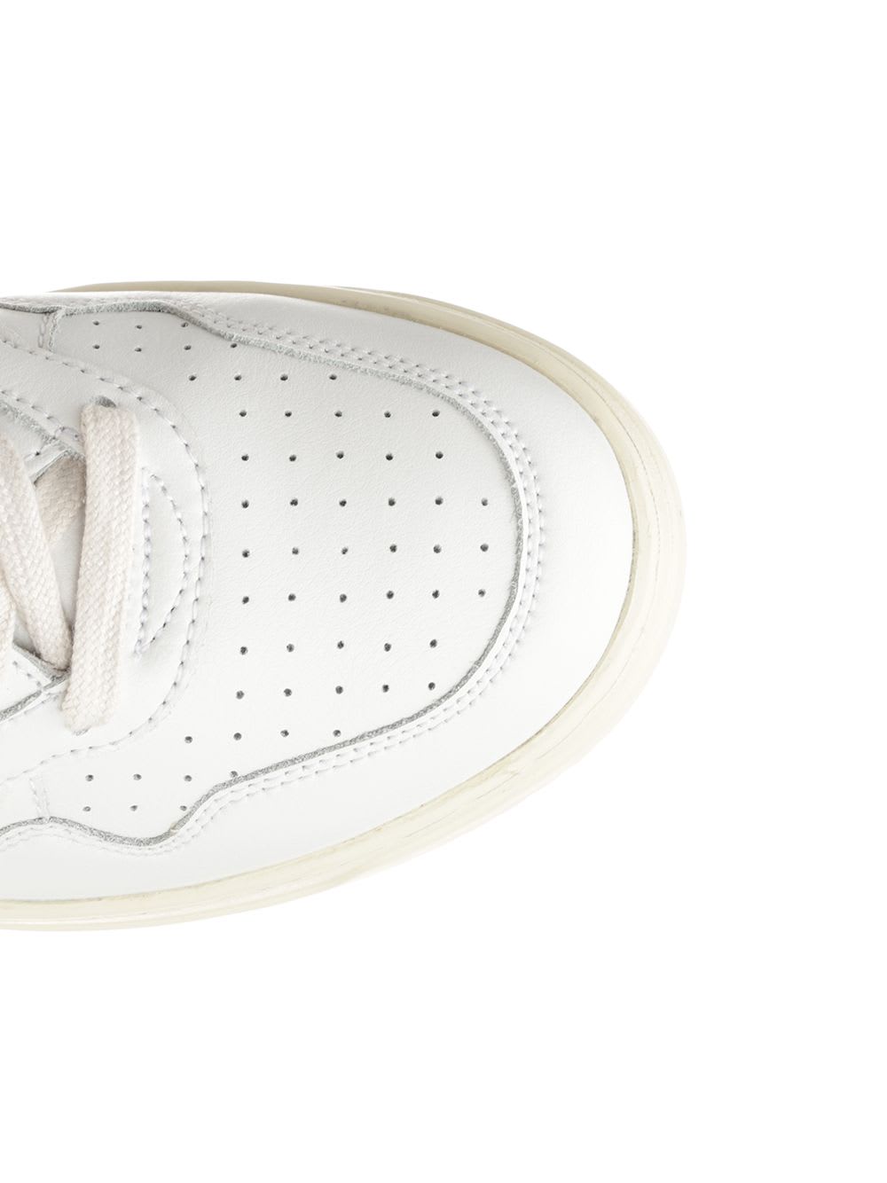 Autry Medalist Low Sneakers In White