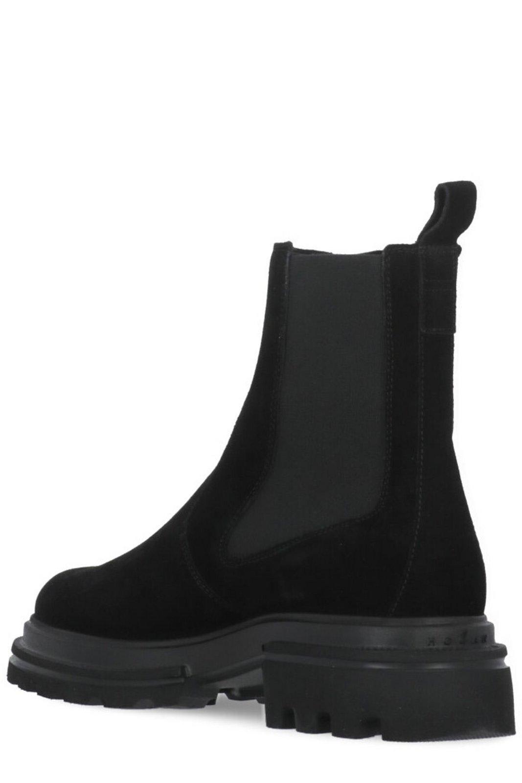 Shop Hogan Round-toe Slip-on Chelsea Boots In Black