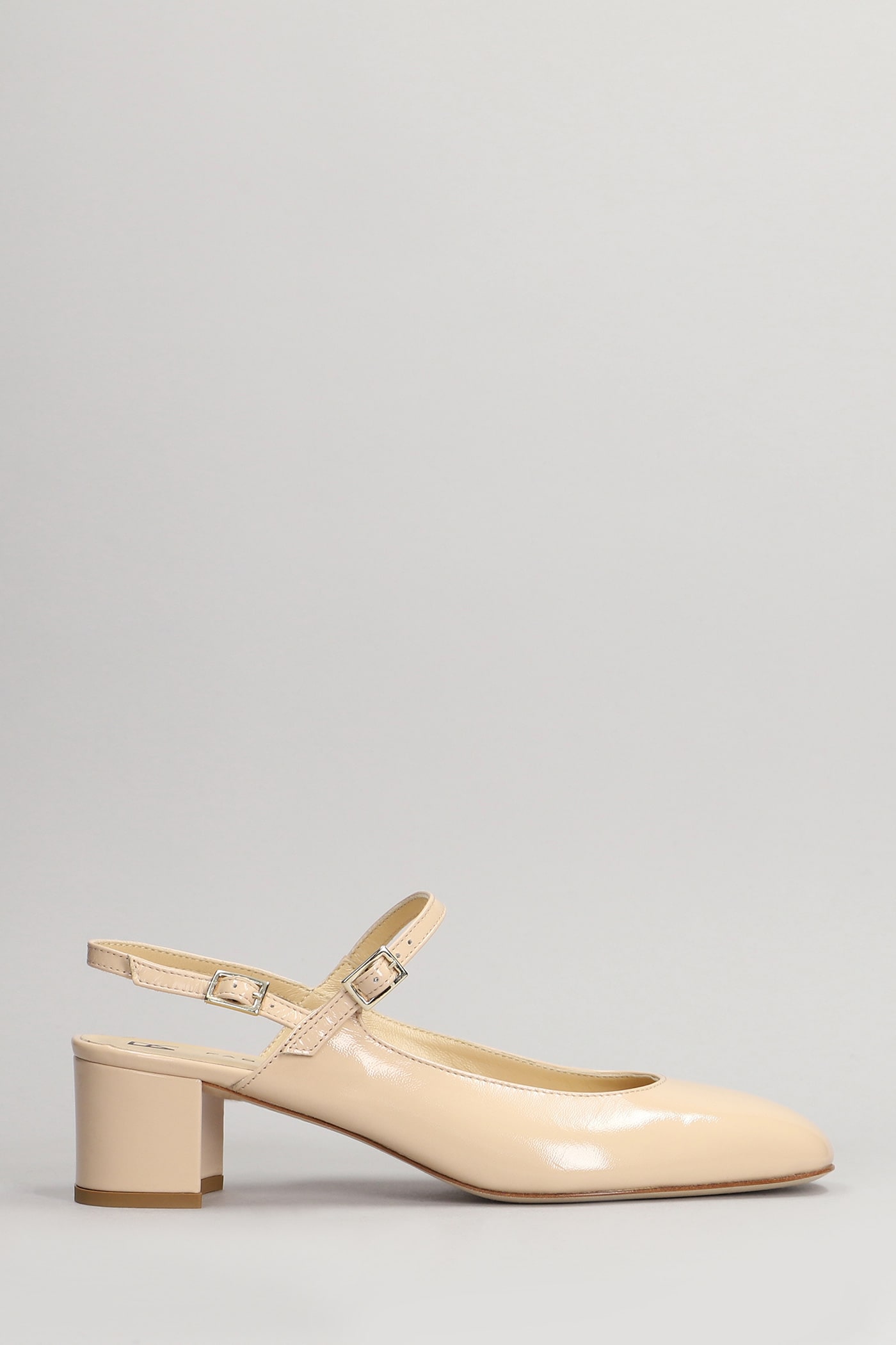 Pumps In Powder Patent Leather