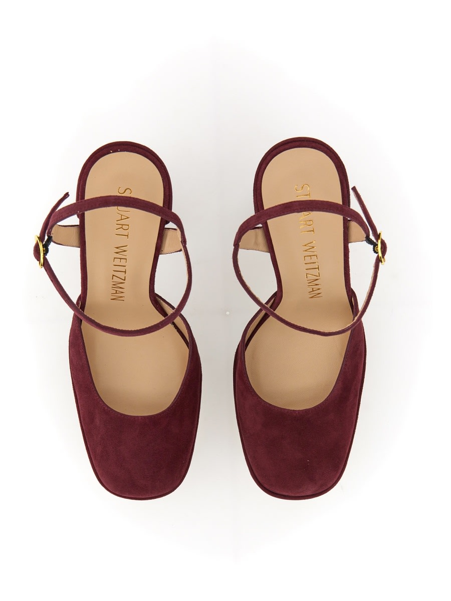 Shop Stuart Weitzman Pump In Suede In Bordeaux