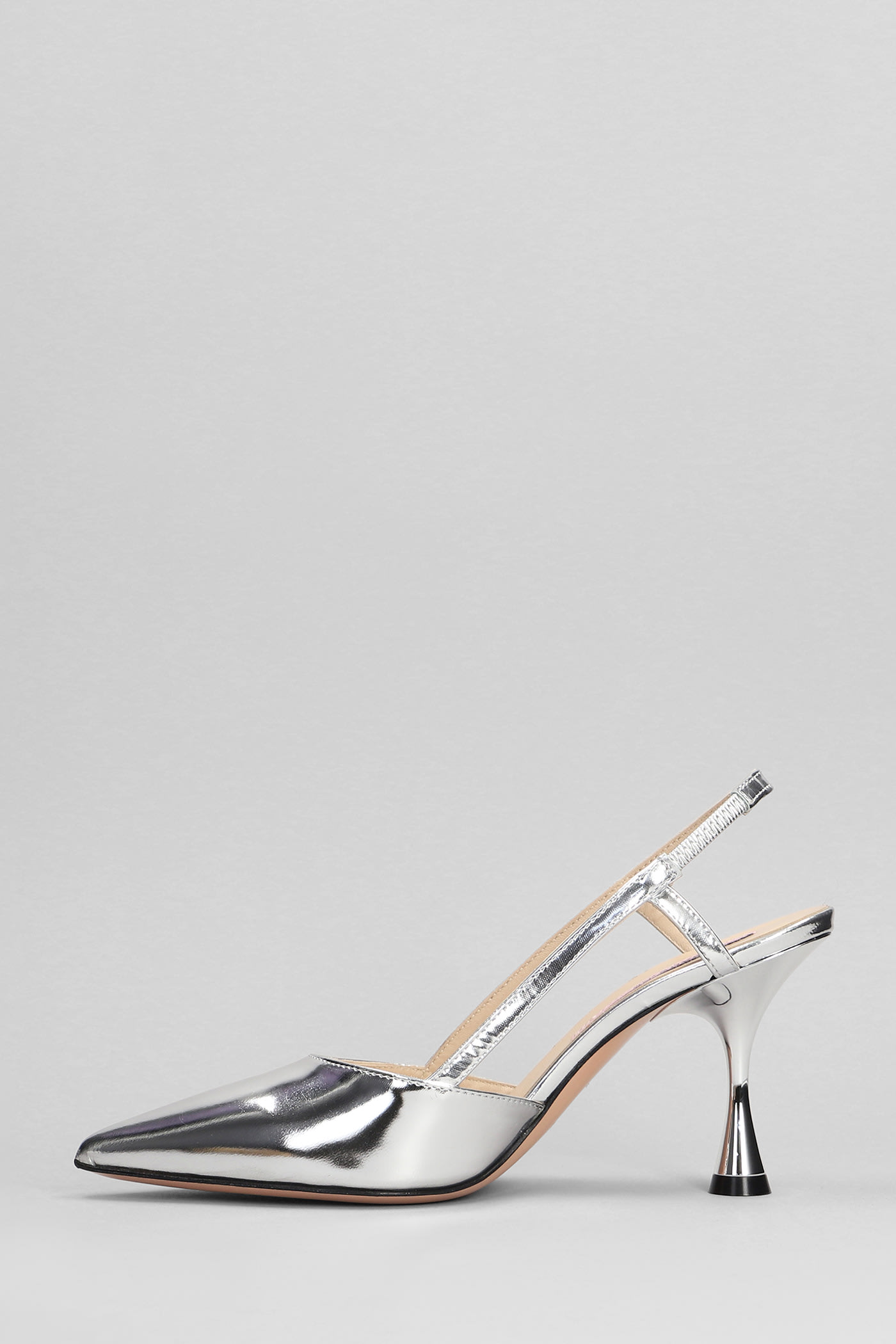 Shop Marc Ellis Pumps In Silver Leather